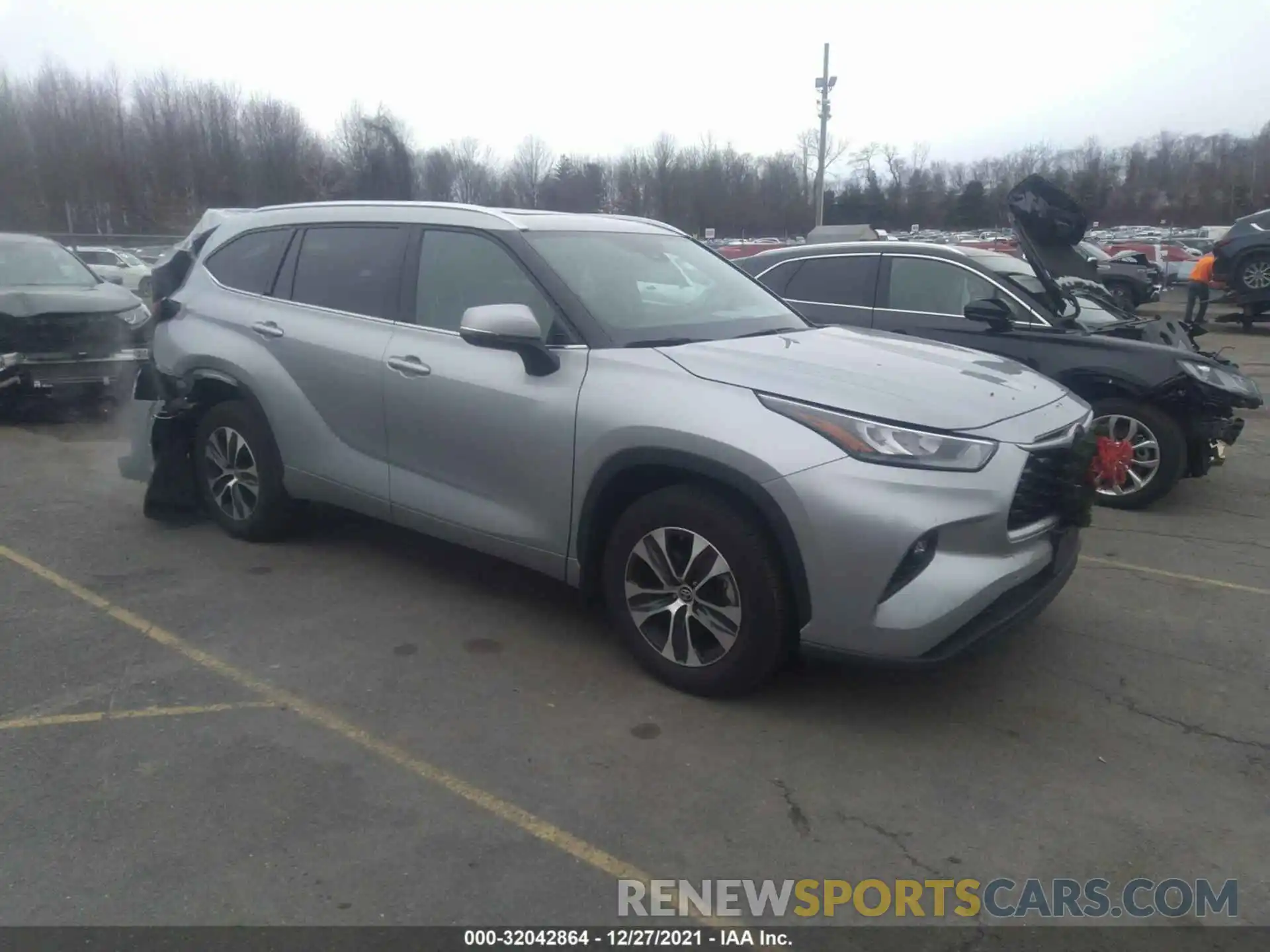 1 Photograph of a damaged car 5TDGZRBH2LS055207 TOYOTA HIGHLANDER 2020