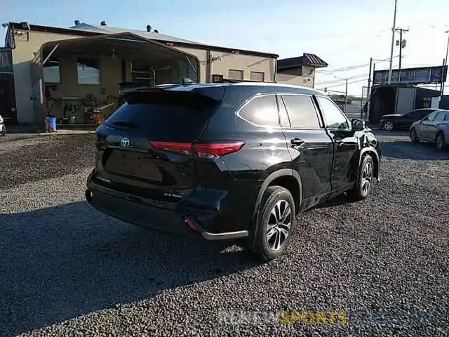 3 Photograph of a damaged car 5TDGZRBH2LS503400 TOYOTA HIGHLANDER 2020