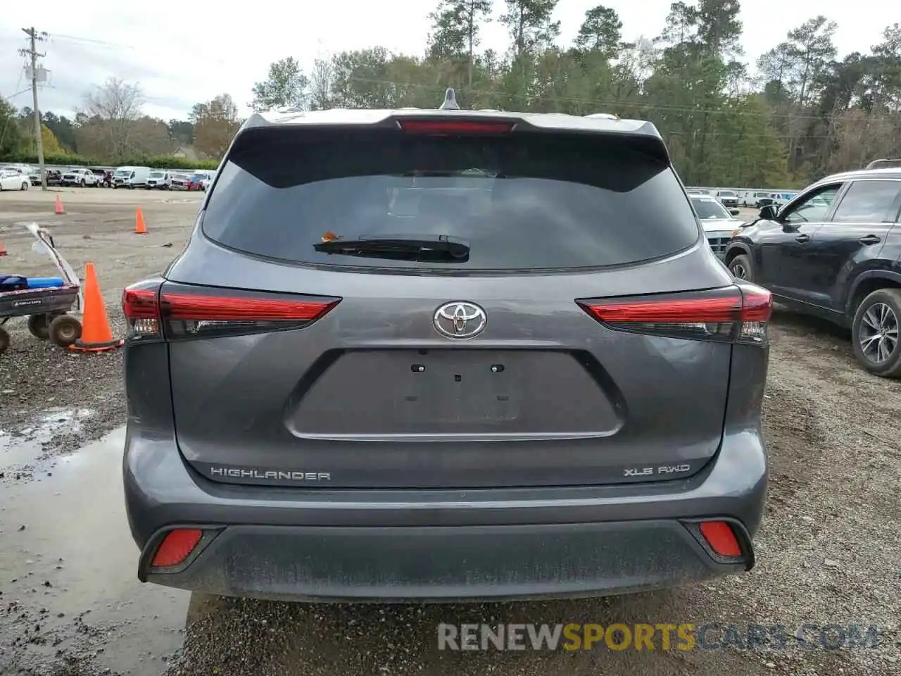 6 Photograph of a damaged car 5TDGZRBH2LS520892 TOYOTA HIGHLANDER 2020