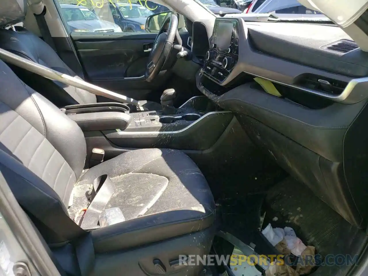 5 Photograph of a damaged car 5TDGZRBH3LS003620 TOYOTA HIGHLANDER 2020