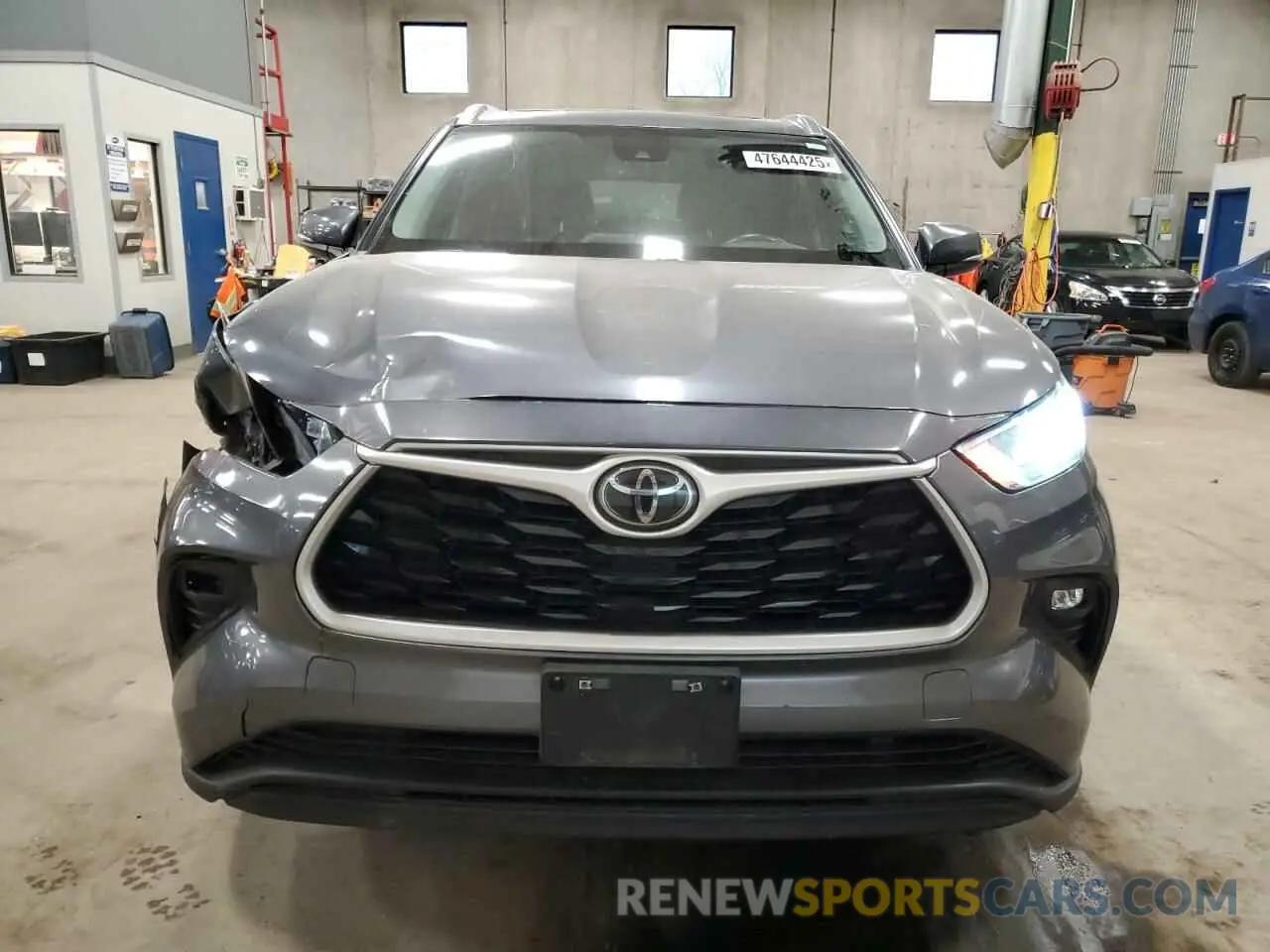 5 Photograph of a damaged car 5TDGZRBH3LS017789 TOYOTA HIGHLANDER 2020