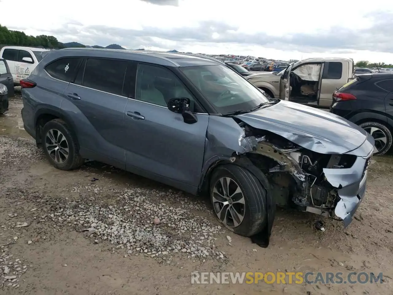 4 Photograph of a damaged car 5TDGZRBH3LS024631 TOYOTA HIGHLANDER 2020