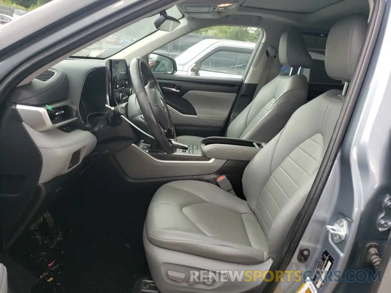 7 Photograph of a damaged car 5TDGZRBH3LS024631 TOYOTA HIGHLANDER 2020
