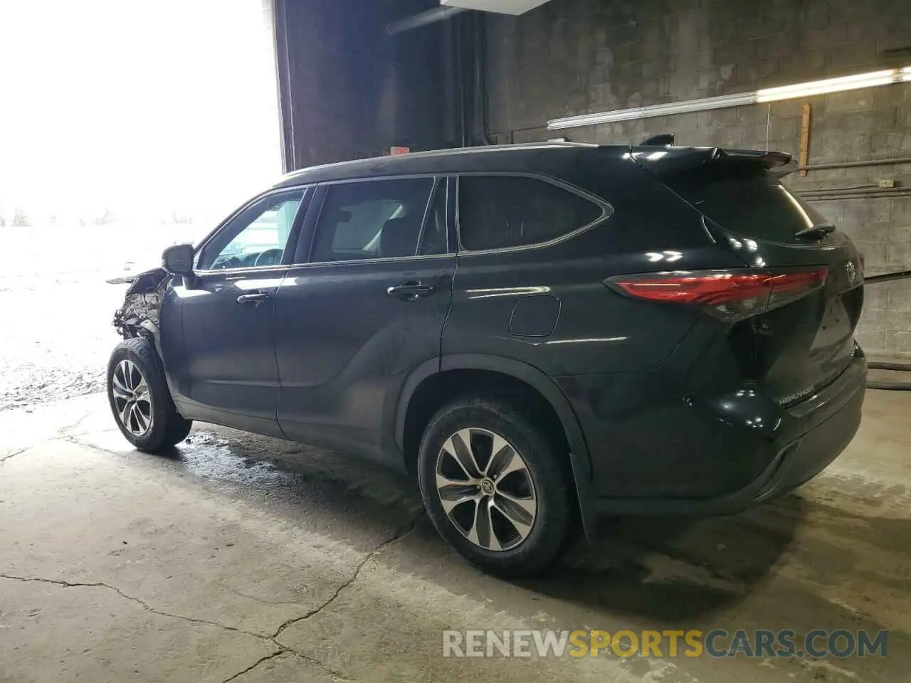 2 Photograph of a damaged car 5TDGZRBH3LS513918 TOYOTA HIGHLANDER 2020