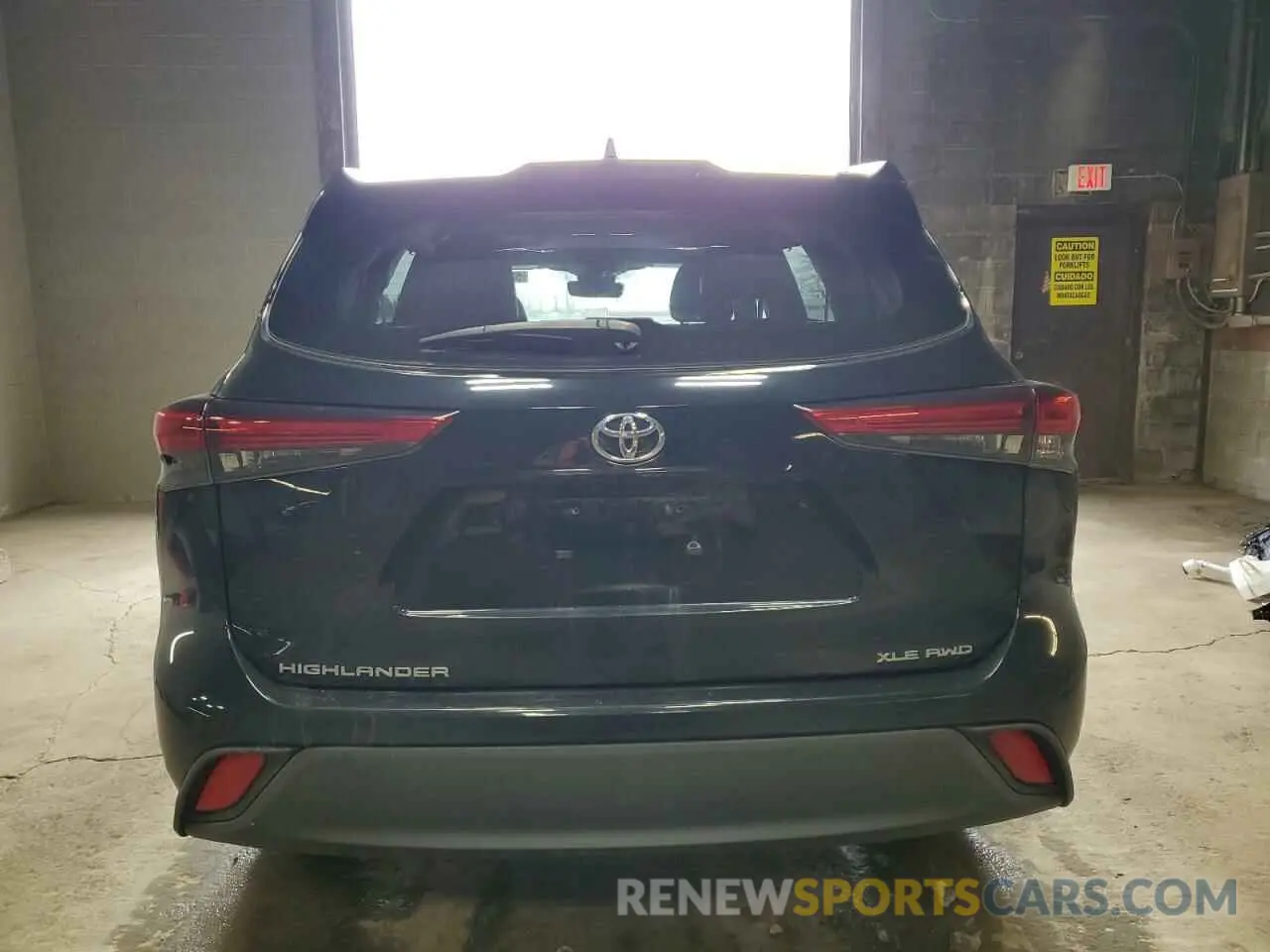 6 Photograph of a damaged car 5TDGZRBH3LS513918 TOYOTA HIGHLANDER 2020