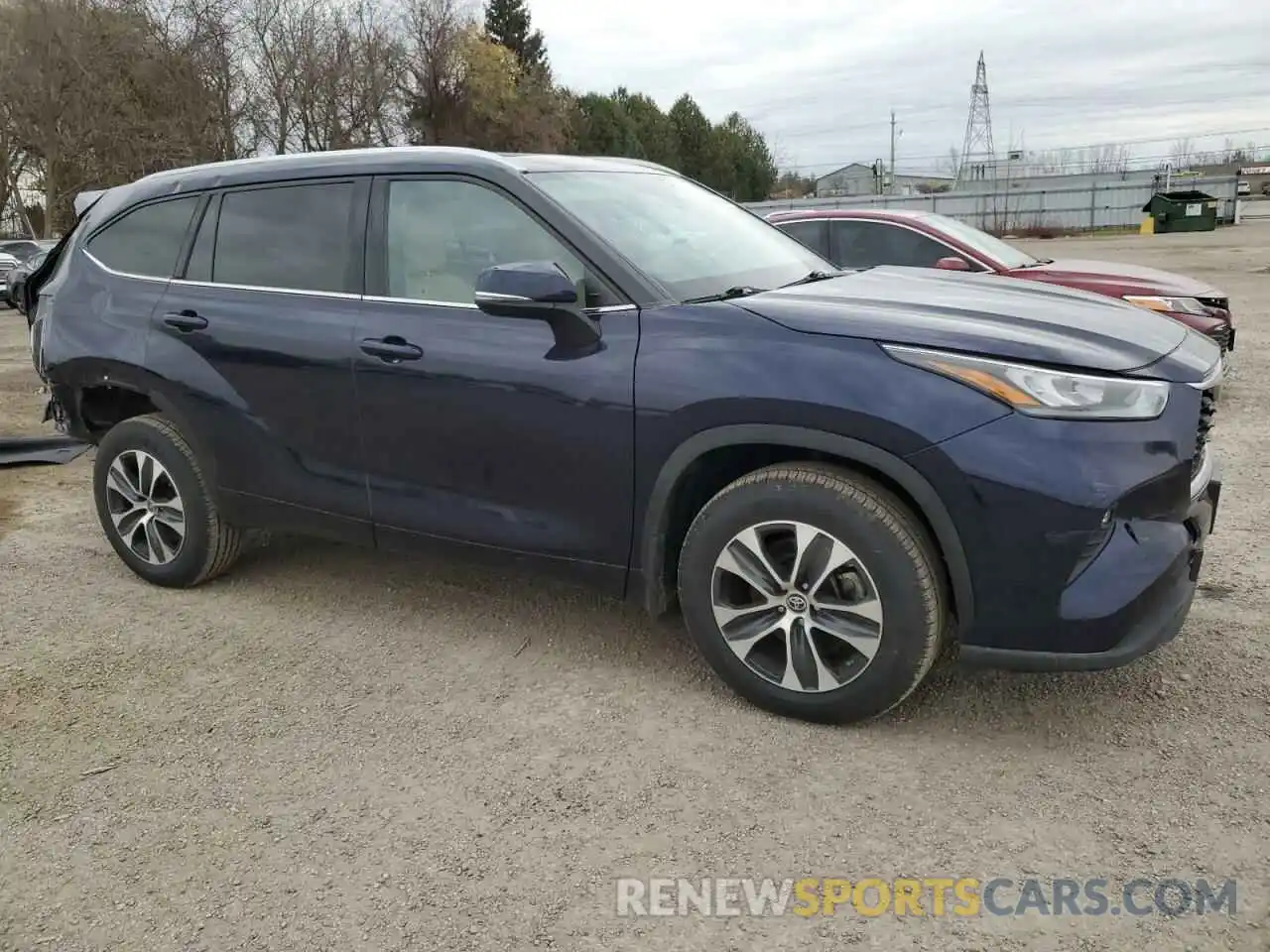 4 Photograph of a damaged car 5TDGZRBH3LS522635 TOYOTA HIGHLANDER 2020