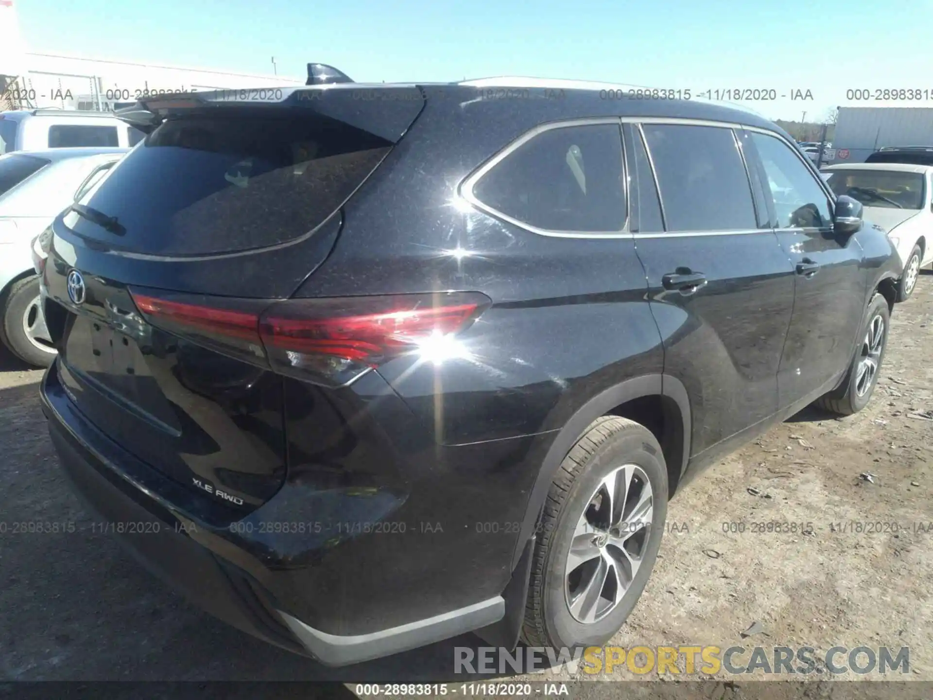 4 Photograph of a damaged car 5TDGZRBH4LS503950 TOYOTA HIGHLANDER 2020