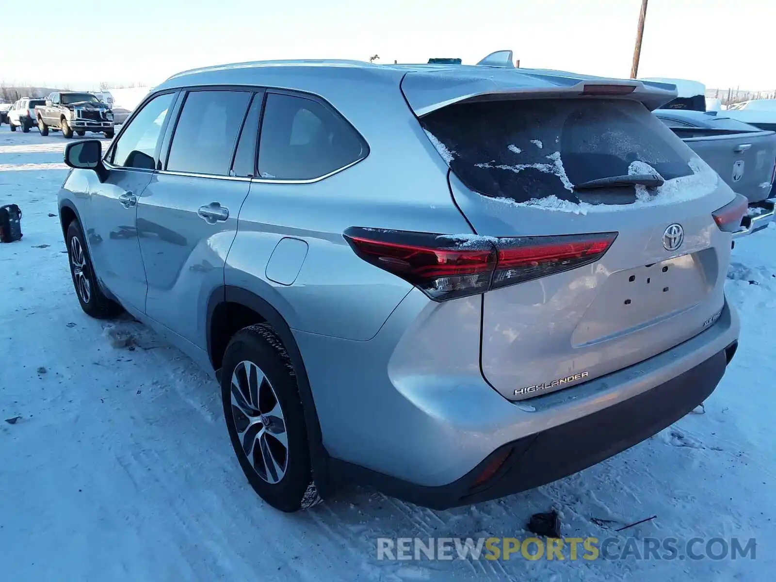 3 Photograph of a damaged car 5TDGZRBH4LS506962 TOYOTA HIGHLANDER 2020