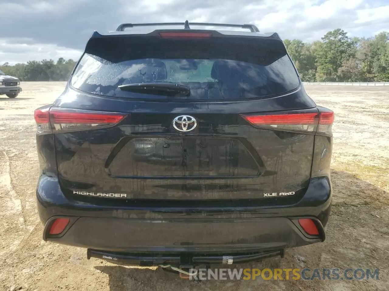 6 Photograph of a damaged car 5TDGZRBH5LS509093 TOYOTA HIGHLANDER 2020