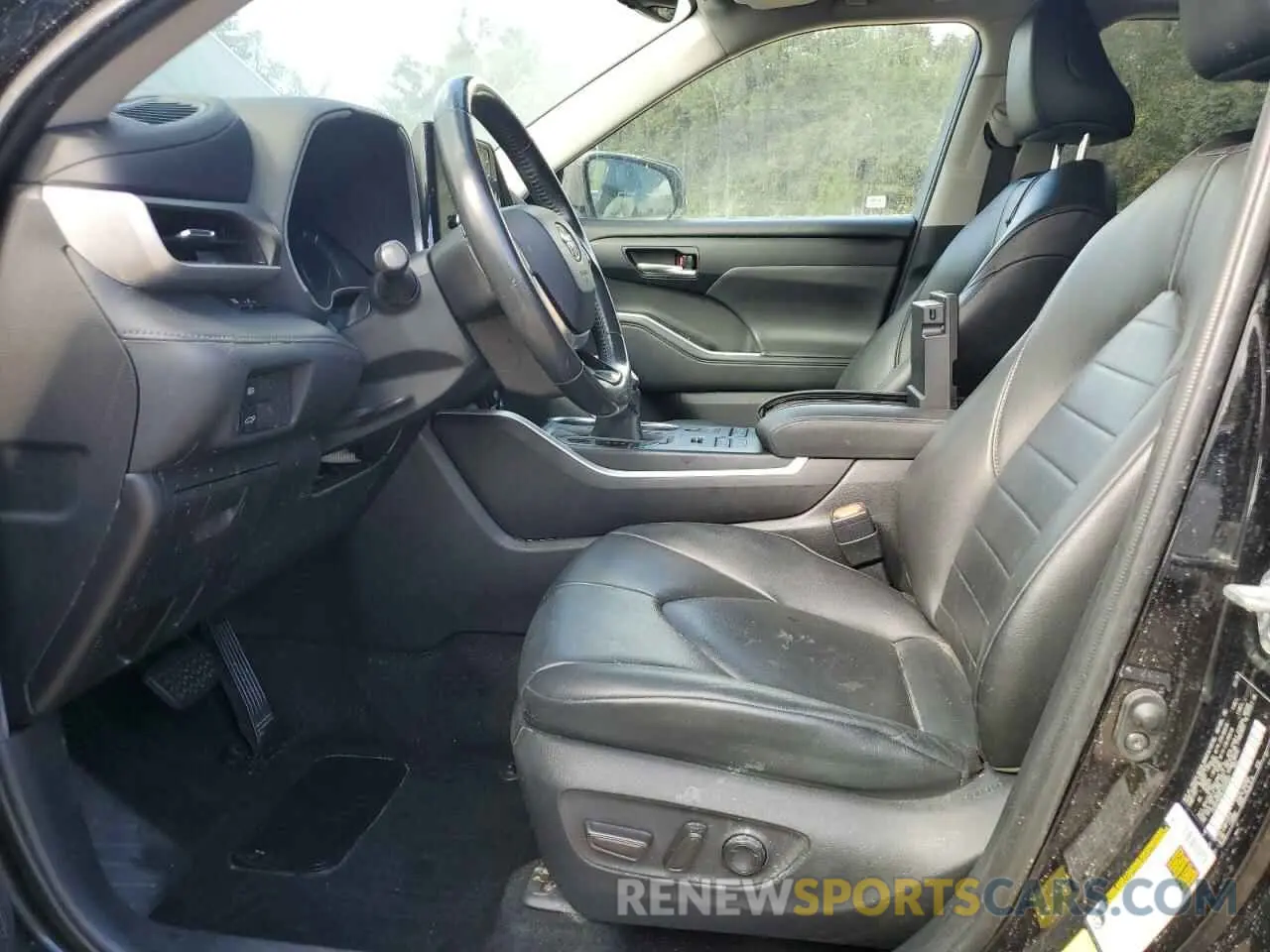 7 Photograph of a damaged car 5TDGZRBH5LS509093 TOYOTA HIGHLANDER 2020