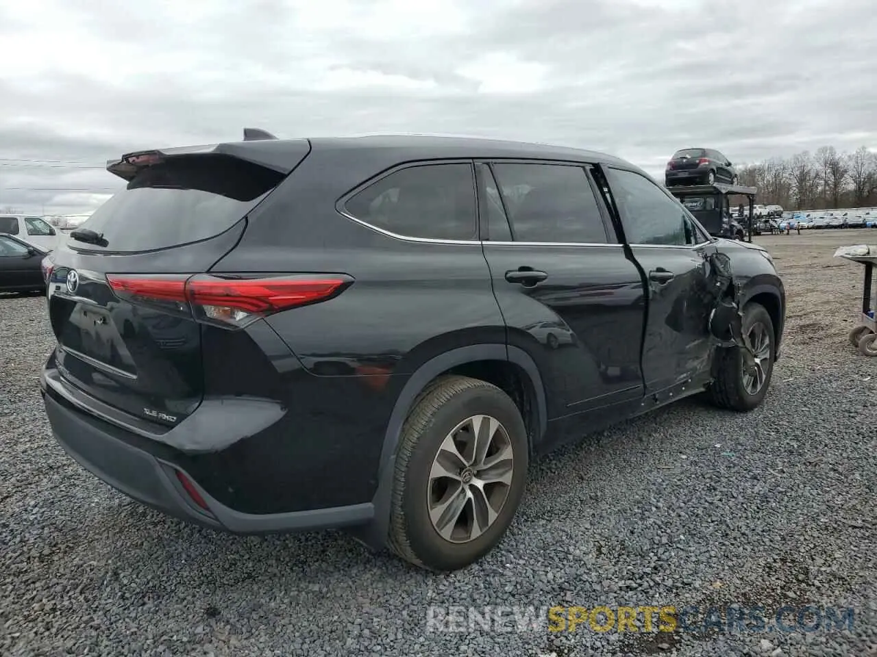 3 Photograph of a damaged car 5TDGZRBH6LS035607 TOYOTA HIGHLANDER 2020