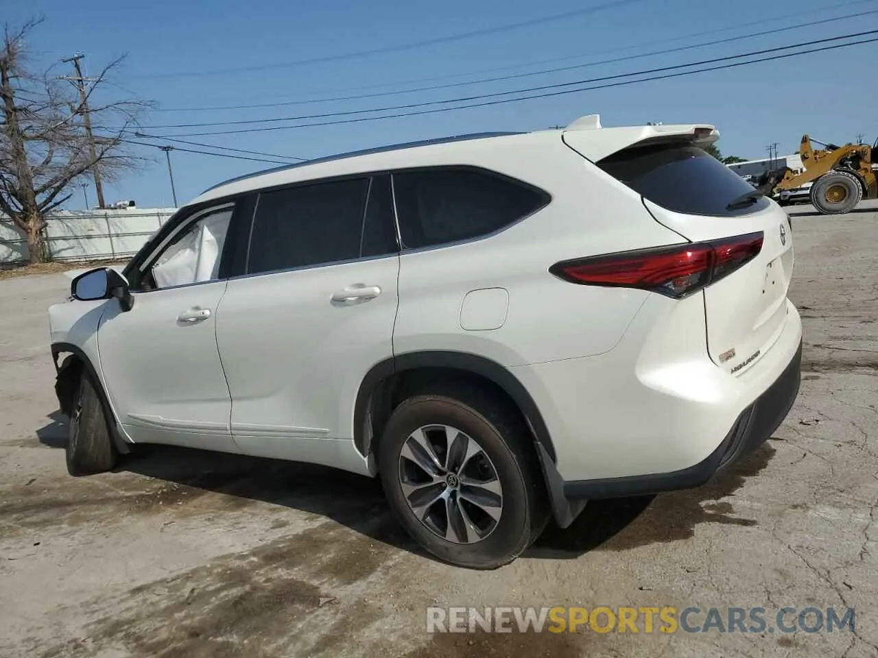2 Photograph of a damaged car 5TDGZRBH6LS505215 TOYOTA HIGHLANDER 2020