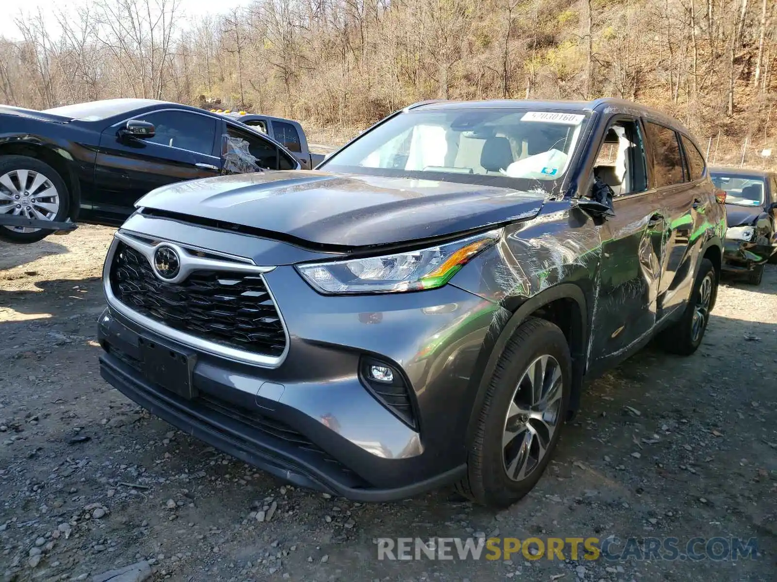 2 Photograph of a damaged car 5TDGZRBH7LS017326 TOYOTA HIGHLANDER 2020