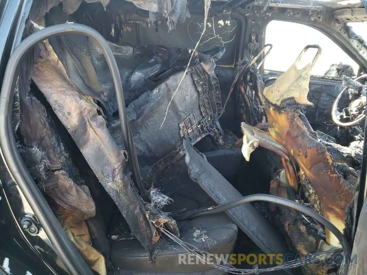 6 Photograph of a damaged car 5TDGZRBH7LS038533 TOYOTA HIGHLANDER 2020