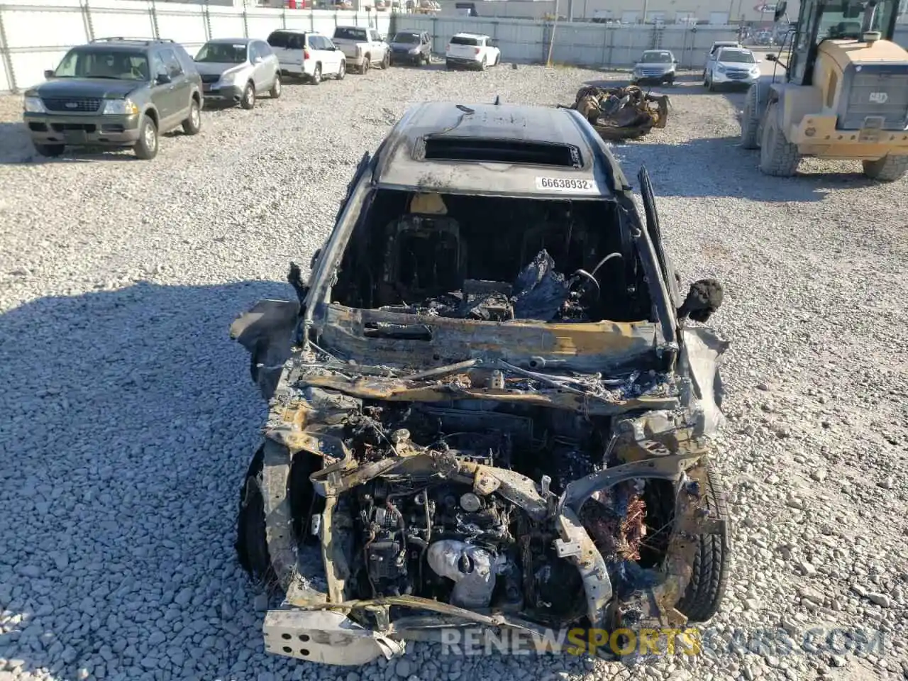 9 Photograph of a damaged car 5TDGZRBH7LS038533 TOYOTA HIGHLANDER 2020