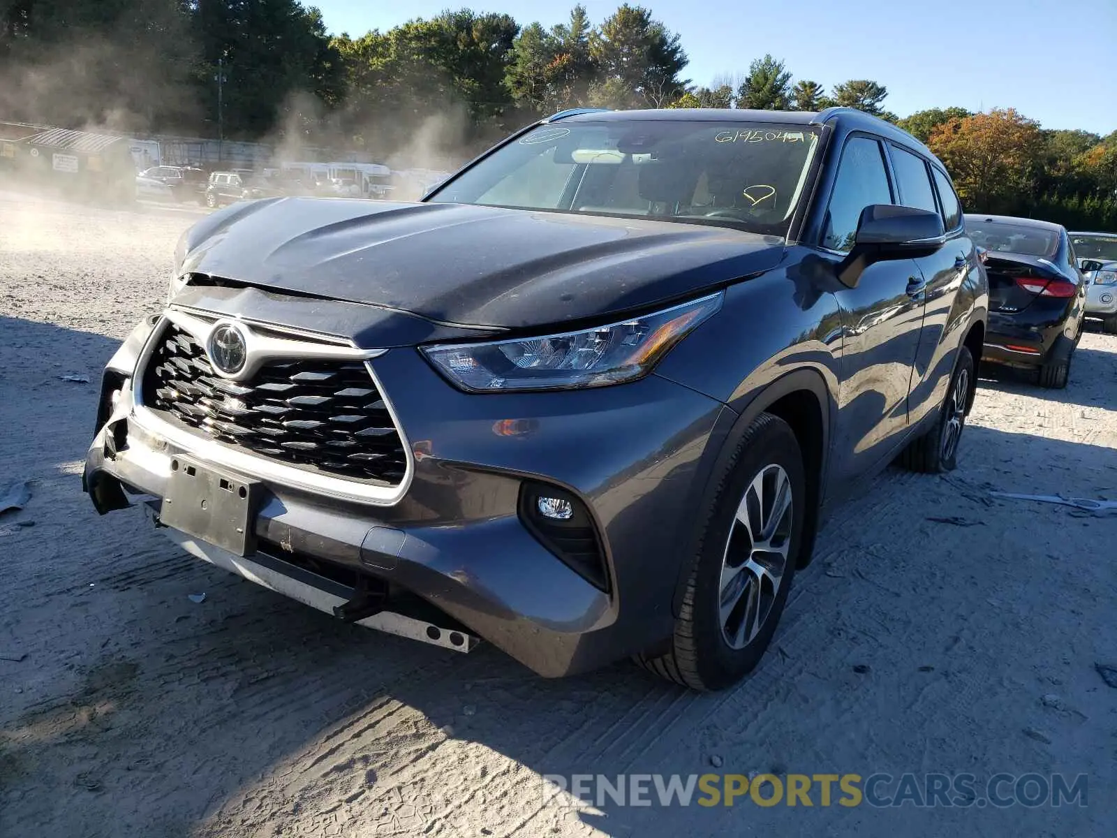 2 Photograph of a damaged car 5TDGZRBH7LS040007 TOYOTA HIGHLANDER 2020