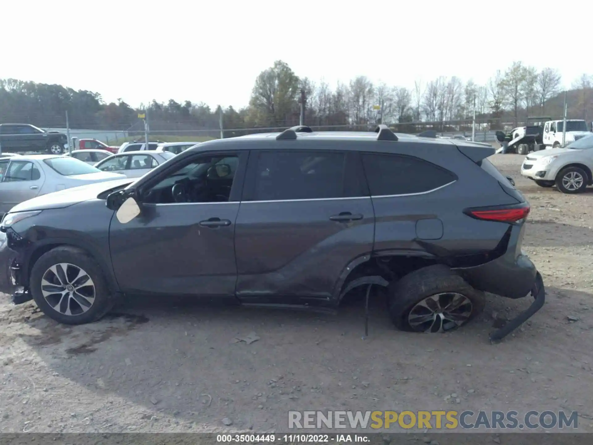 6 Photograph of a damaged car 5TDGZRBH7LS047328 TOYOTA HIGHLANDER 2020