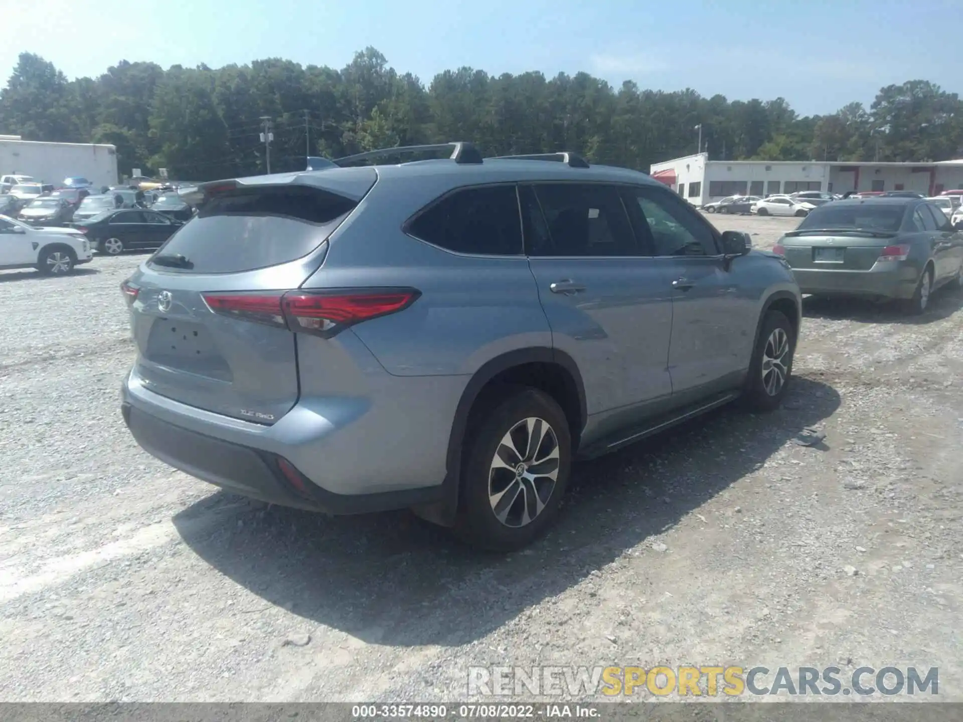 4 Photograph of a damaged car 5TDGZRBH7LS047541 TOYOTA HIGHLANDER 2020