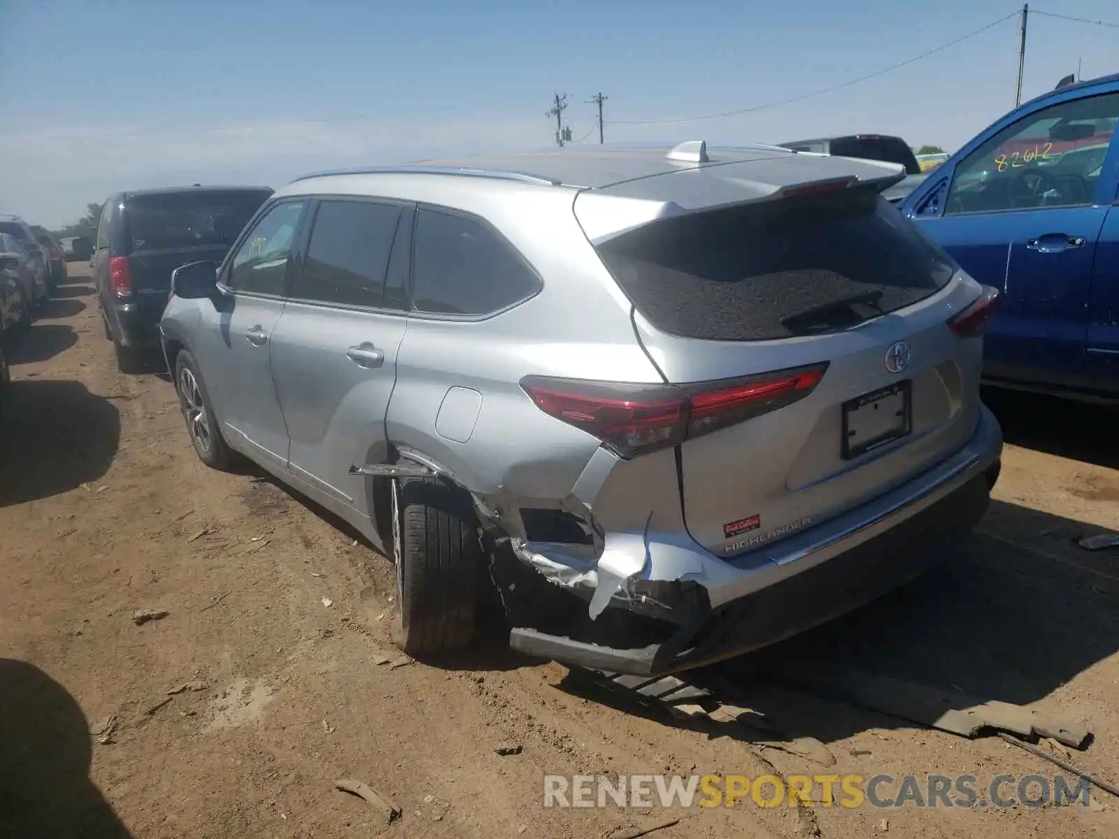 3 Photograph of a damaged car 5TDGZRBH7LS503425 TOYOTA HIGHLANDER 2020