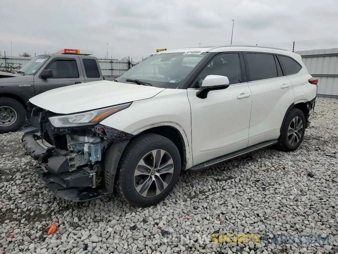 1 Photograph of a damaged car 5TDGZRBH8LS502915 TOYOTA HIGHLANDER 2020