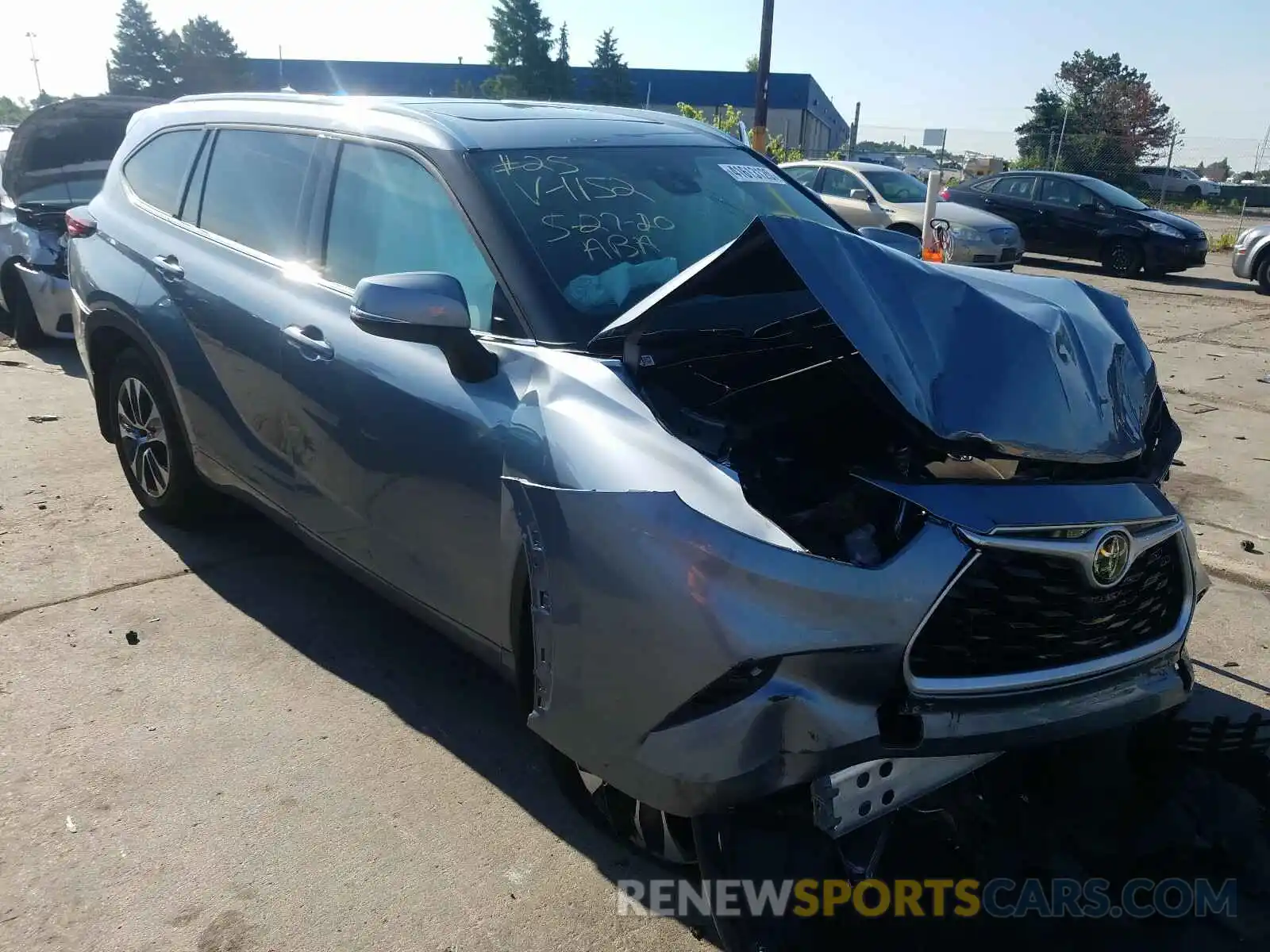 1 Photograph of a damaged car 5TDGZRBH9LS021152 TOYOTA HIGHLANDER 2020