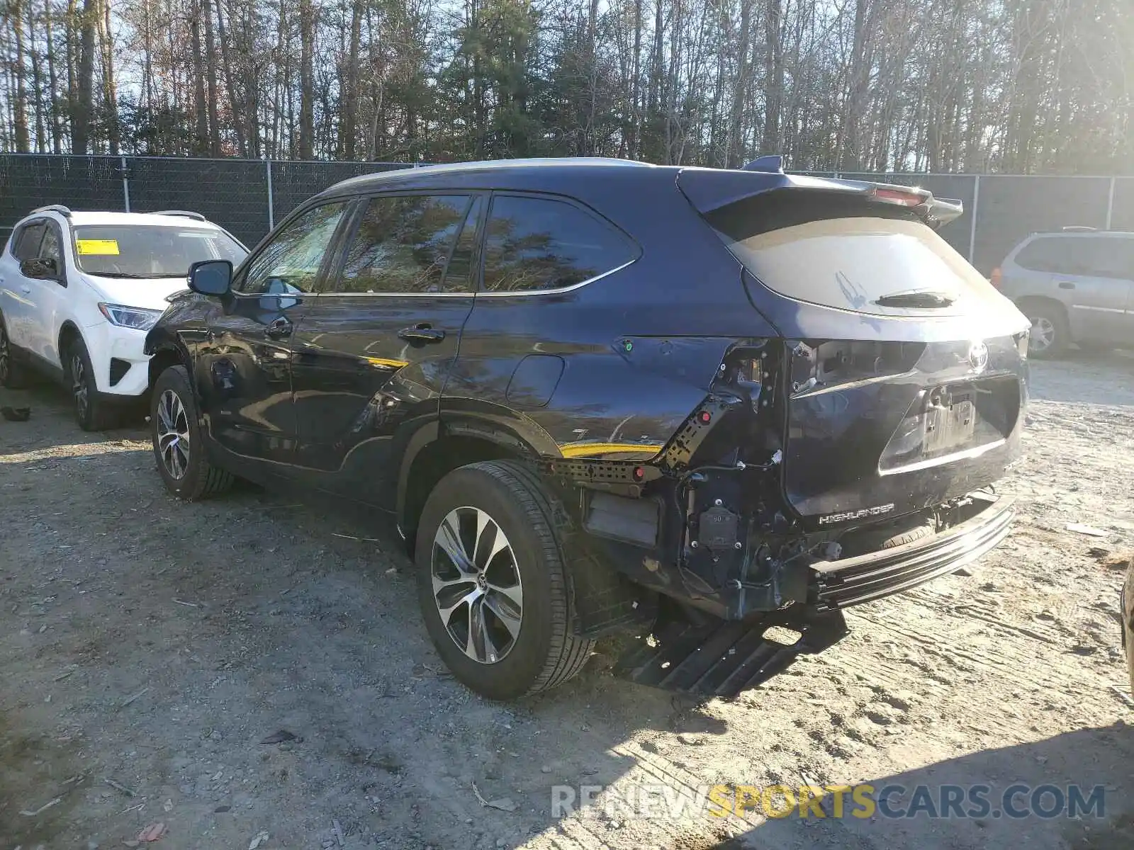 3 Photograph of a damaged car 5TDGZRBH9LS027310 TOYOTA HIGHLANDER 2020