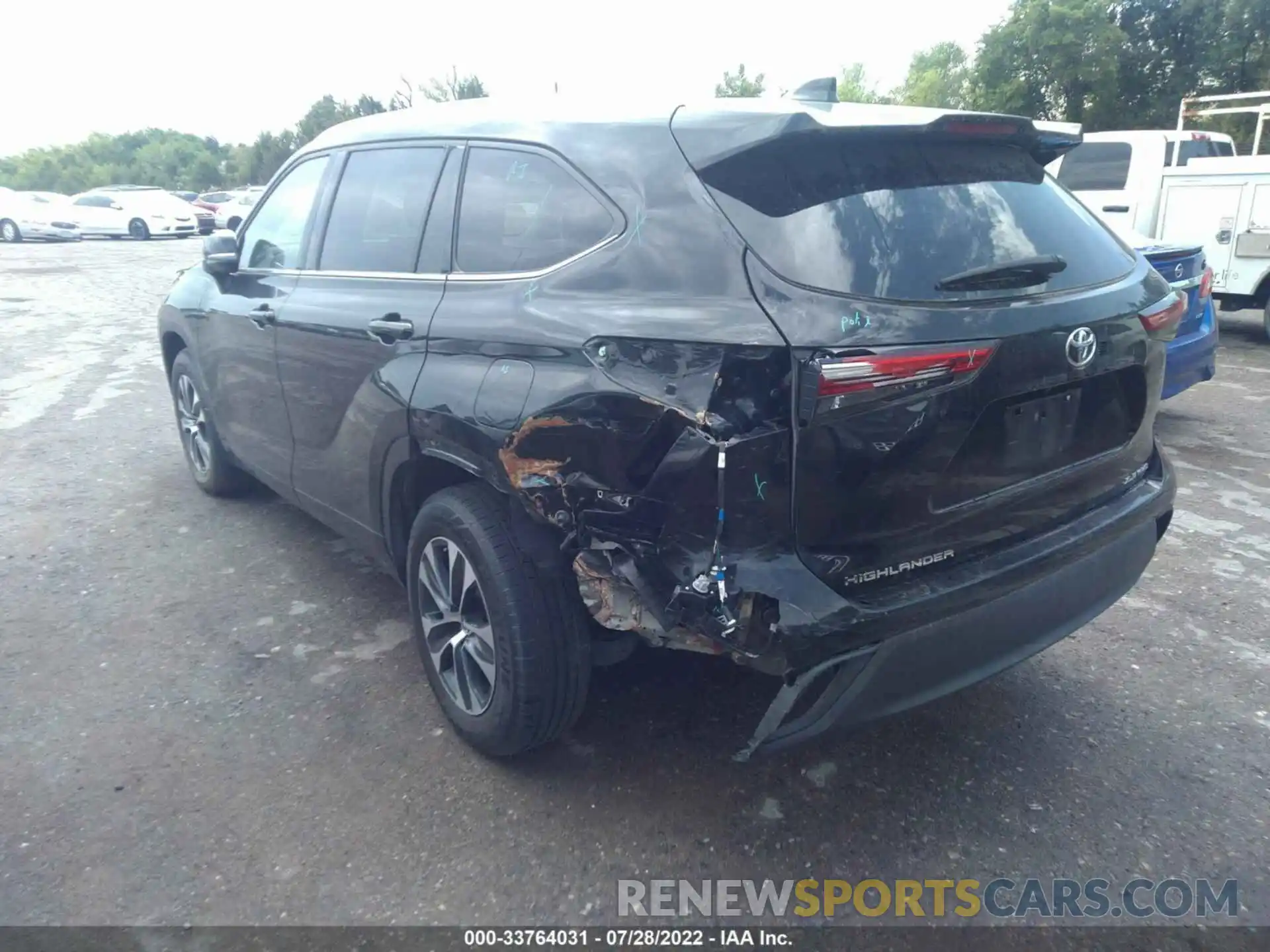 3 Photograph of a damaged car 5TDGZRBH9LS507881 TOYOTA HIGHLANDER 2020