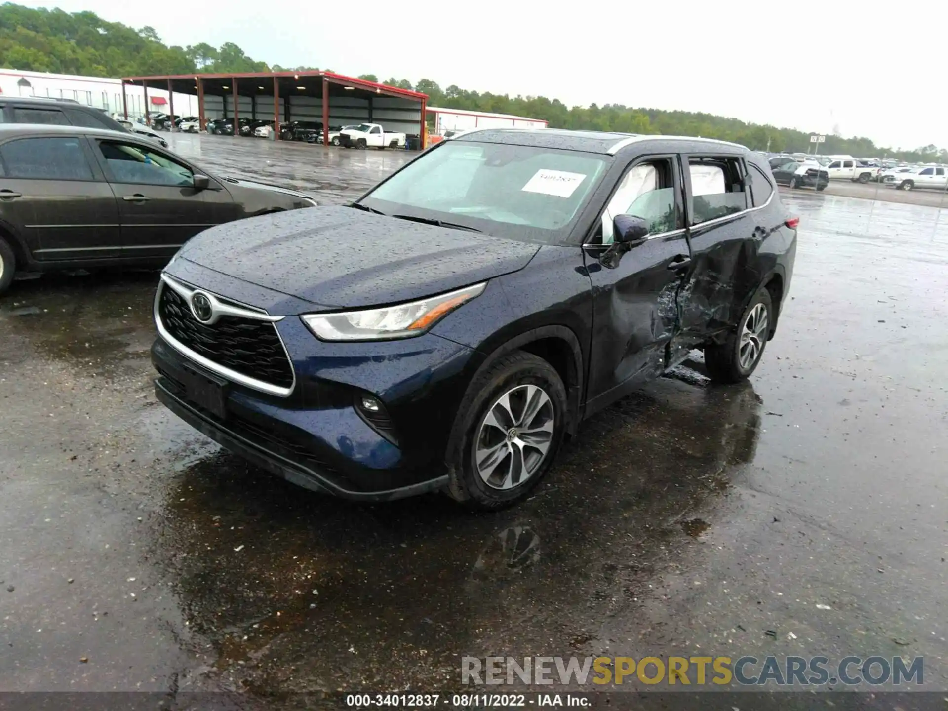 2 Photograph of a damaged car 5TDGZRBHXLS000309 TOYOTA HIGHLANDER 2020