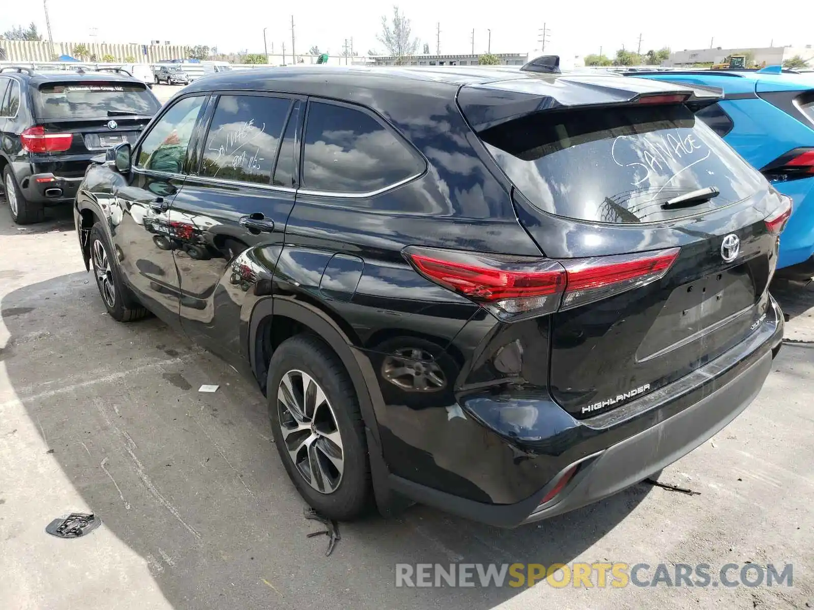 3 Photograph of a damaged car 5TDGZRBHXLS019202 TOYOTA HIGHLANDER 2020