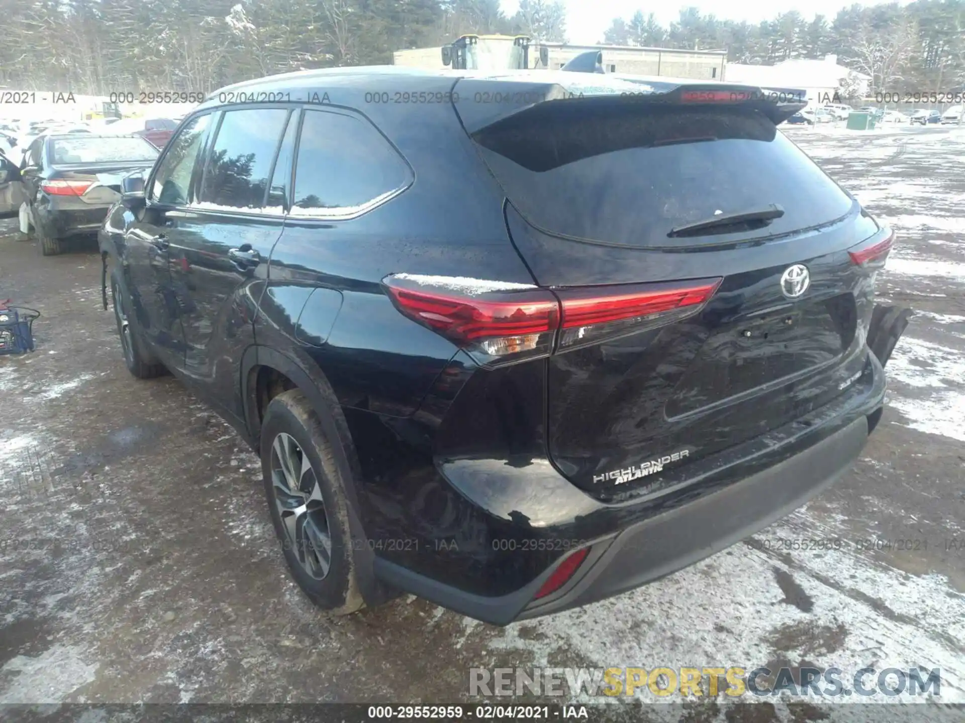 3 Photograph of a damaged car 5TDGZRBHXLS029468 TOYOTA HIGHLANDER 2020