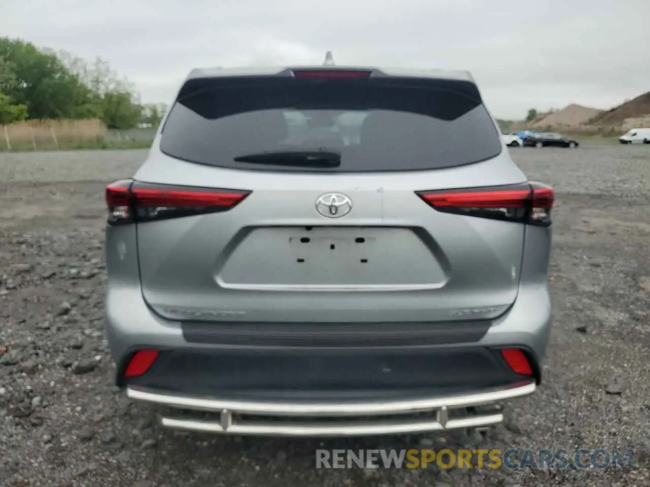 6 Photograph of a damaged car 5TDGZRBHXLS504665 TOYOTA HIGHLANDER 2020