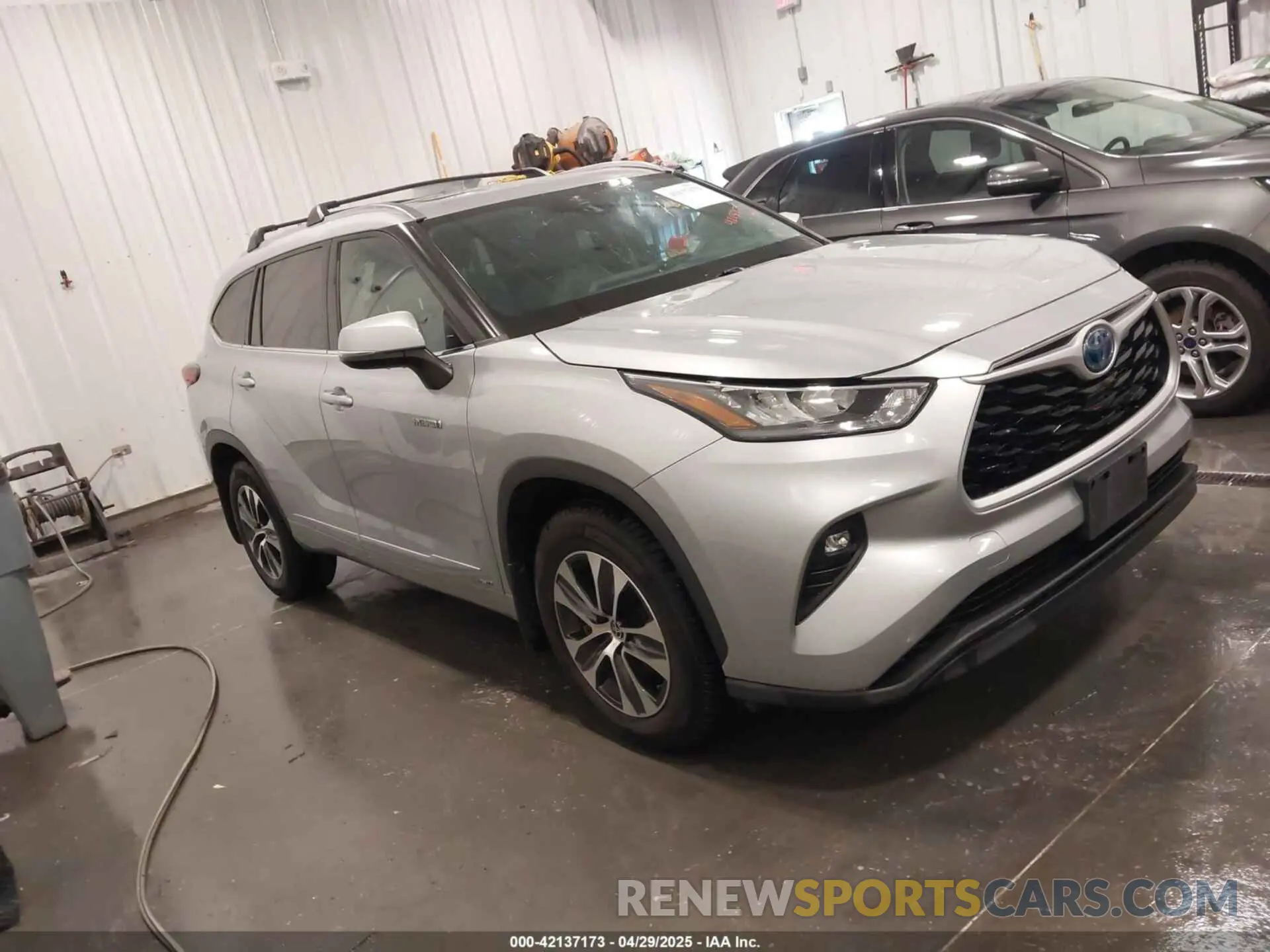 1 Photograph of a damaged car 5TDHBRCH0LS514290 TOYOTA HIGHLANDER 2020