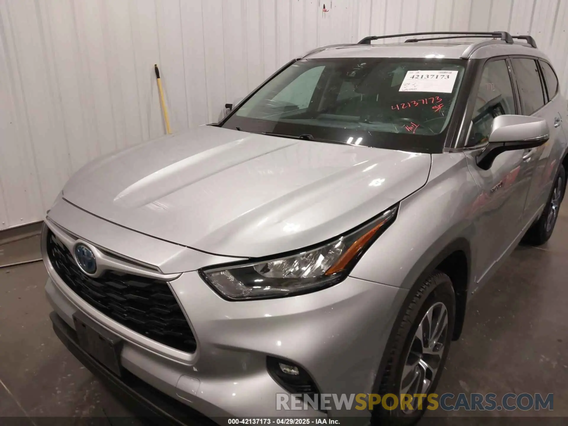 6 Photograph of a damaged car 5TDHBRCH0LS514290 TOYOTA HIGHLANDER 2020