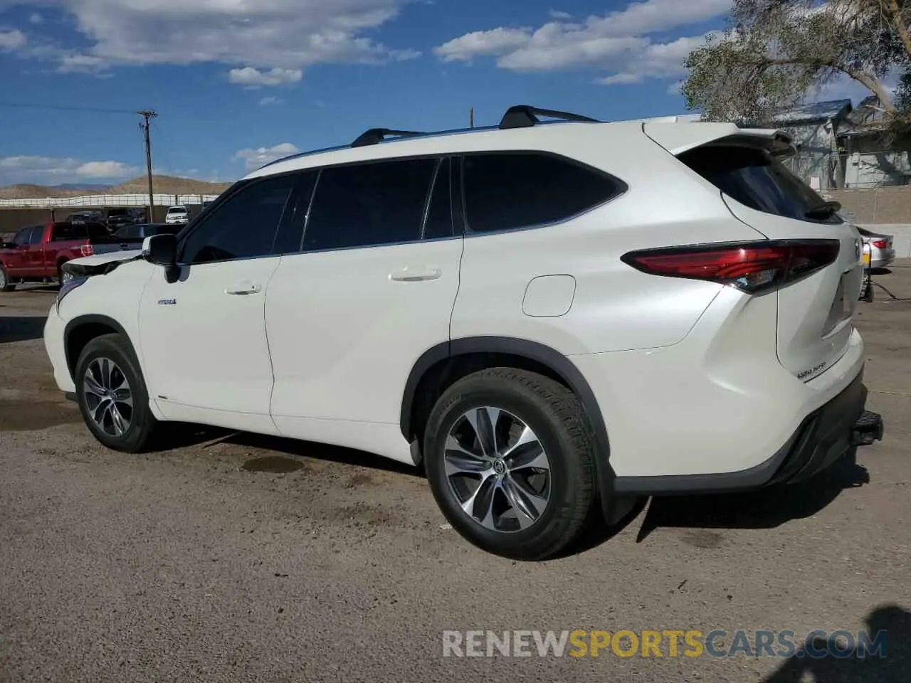 2 Photograph of a damaged car 5TDHBRCH1LS508837 TOYOTA HIGHLANDER 2020