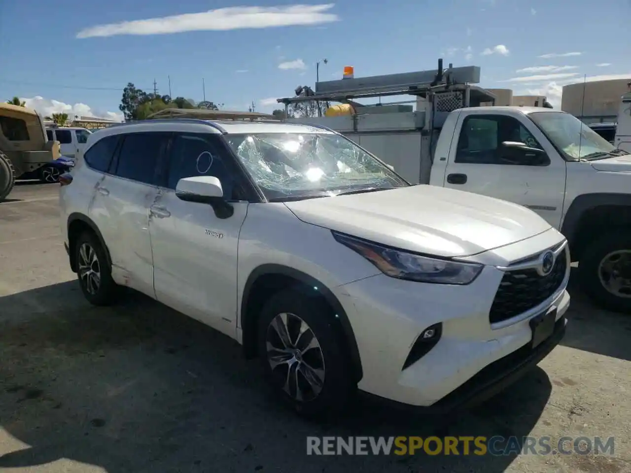 1 Photograph of a damaged car 5TDHBRCH2LS503226 TOYOTA HIGHLANDER 2020