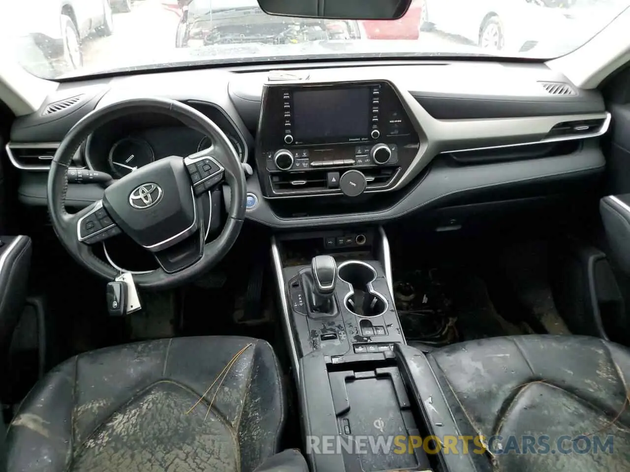 8 Photograph of a damaged car 5TDHBRCH3LS510086 TOYOTA HIGHLANDER 2020