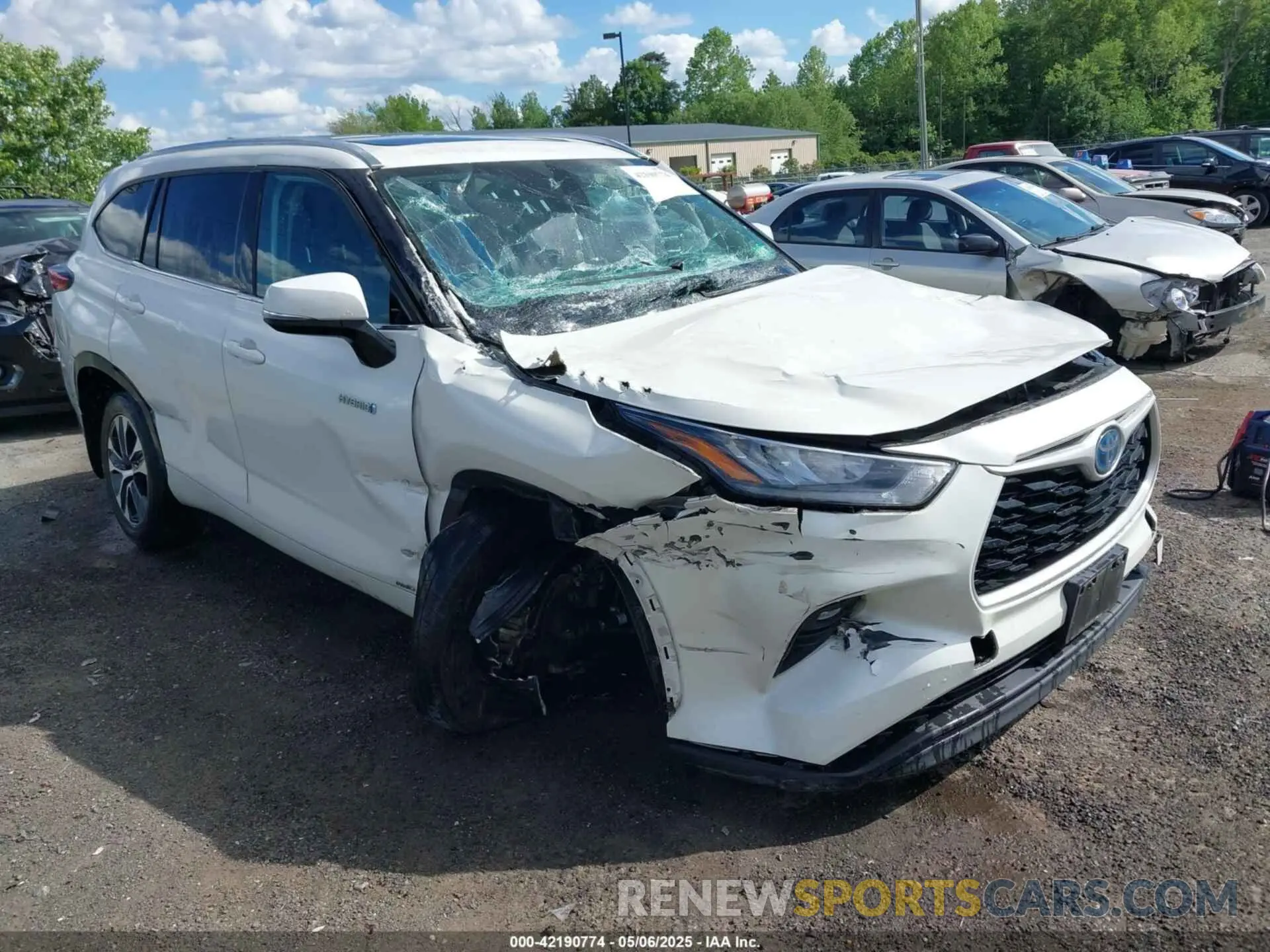 1 Photograph of a damaged car 5TDHBRCH3LS510590 TOYOTA HIGHLANDER 2020