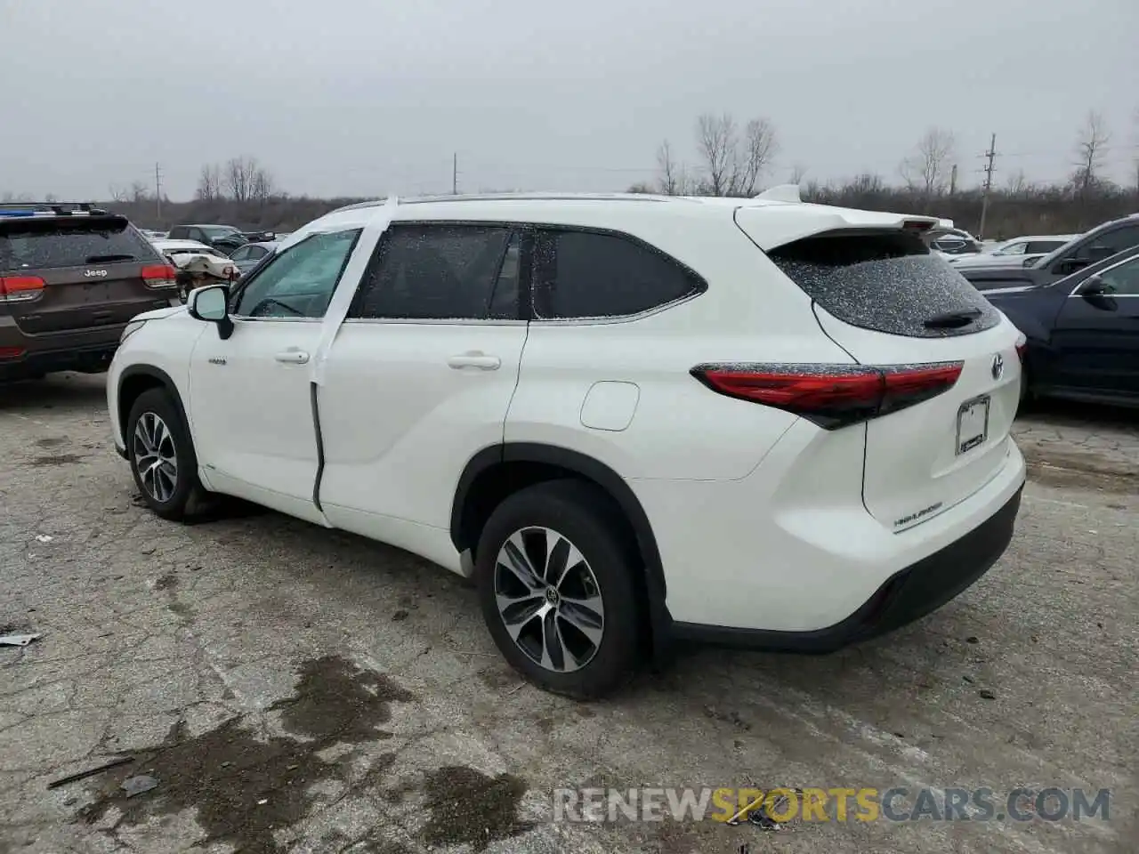 2 Photograph of a damaged car 5TDHBRCH4LS510016 TOYOTA HIGHLANDER 2020