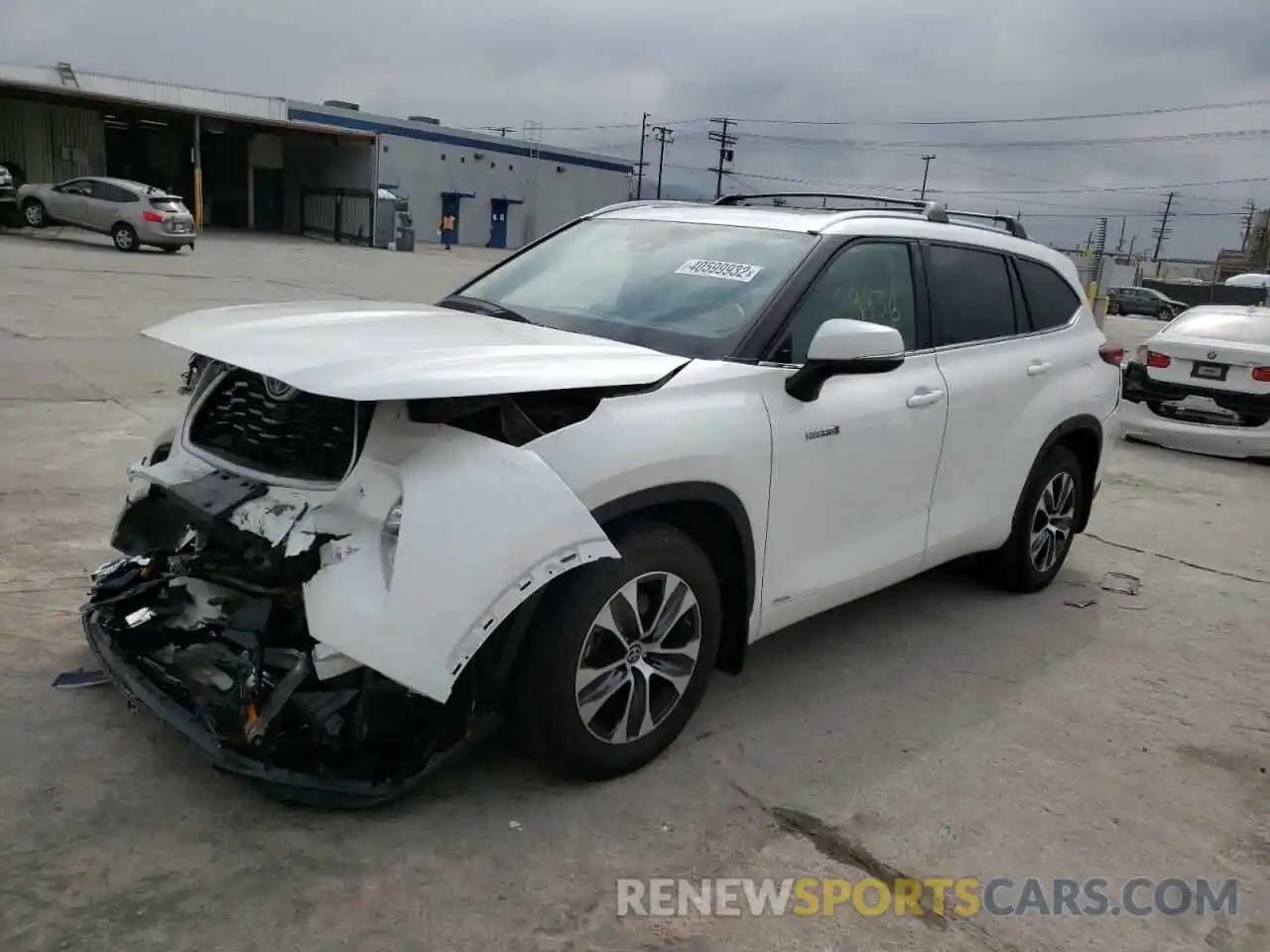 2 Photograph of a damaged car 5TDHBRCH6LS504850 TOYOTA HIGHLANDER 2020