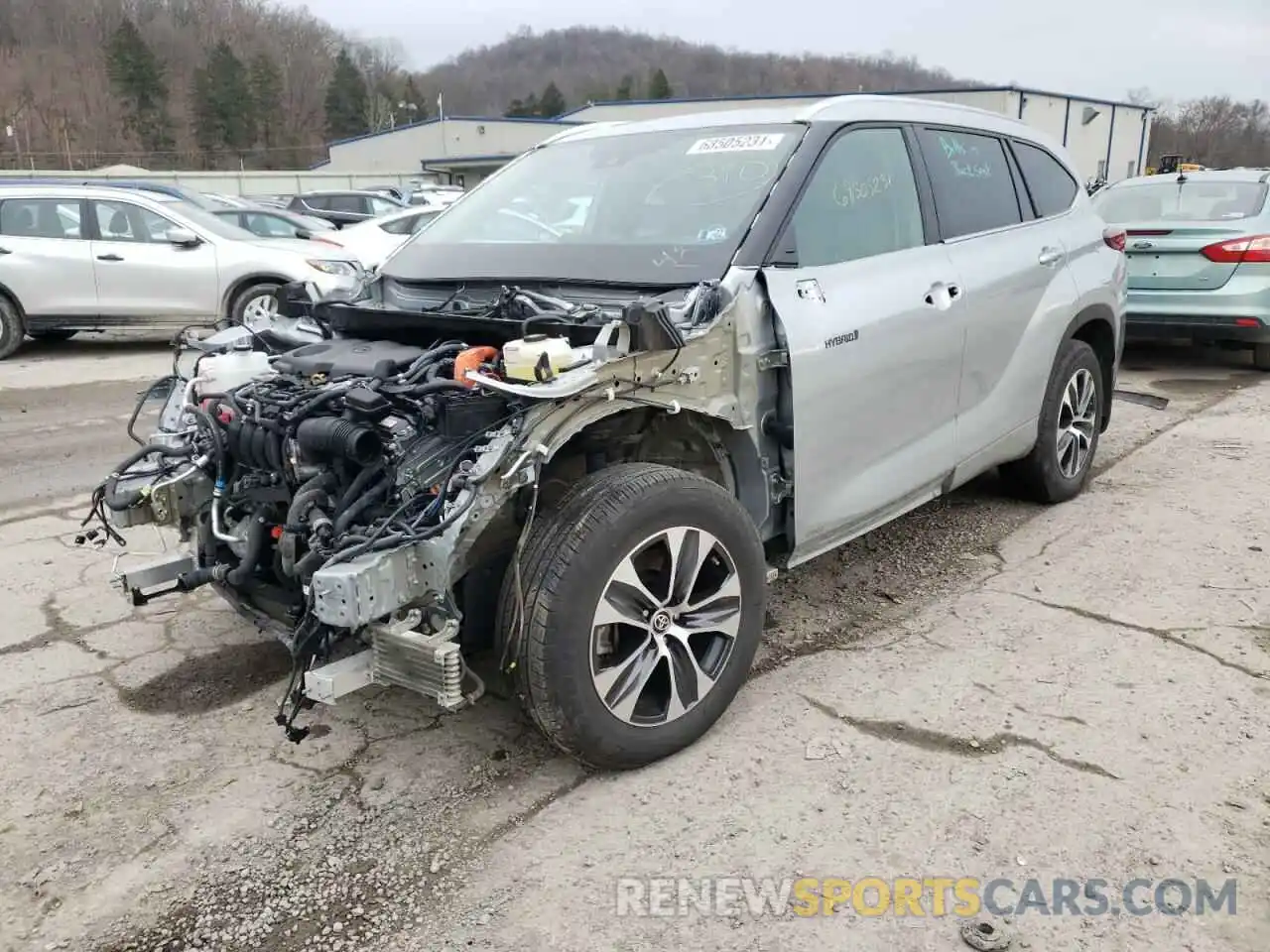 2 Photograph of a damaged car 5TDHBRCH6LS509580 TOYOTA HIGHLANDER 2020