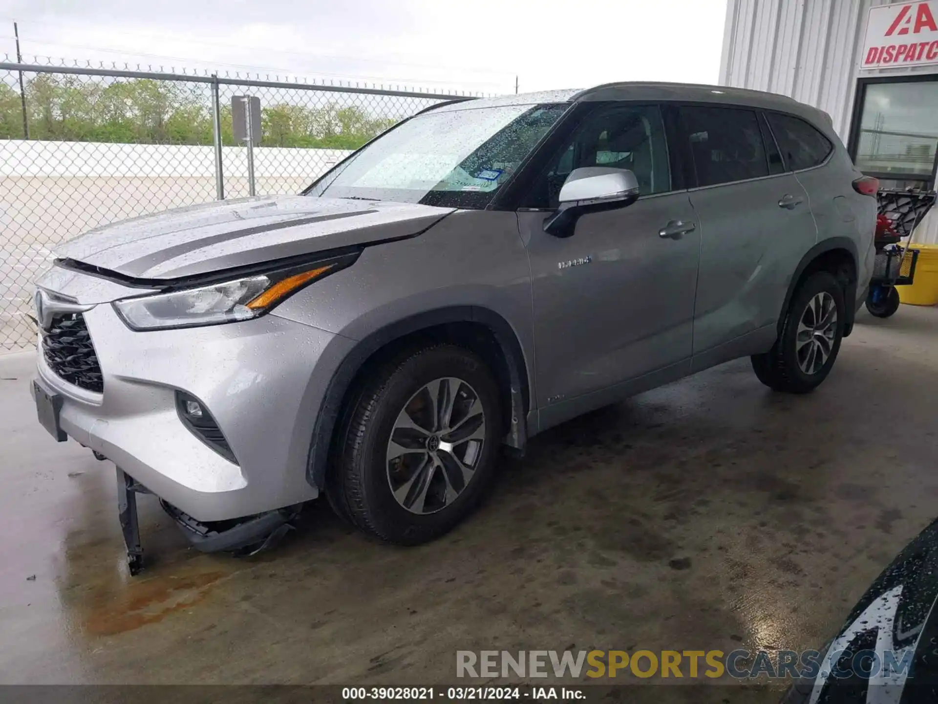 2 Photograph of a damaged car 5TDHBRCH7LS514285 TOYOTA HIGHLANDER 2020