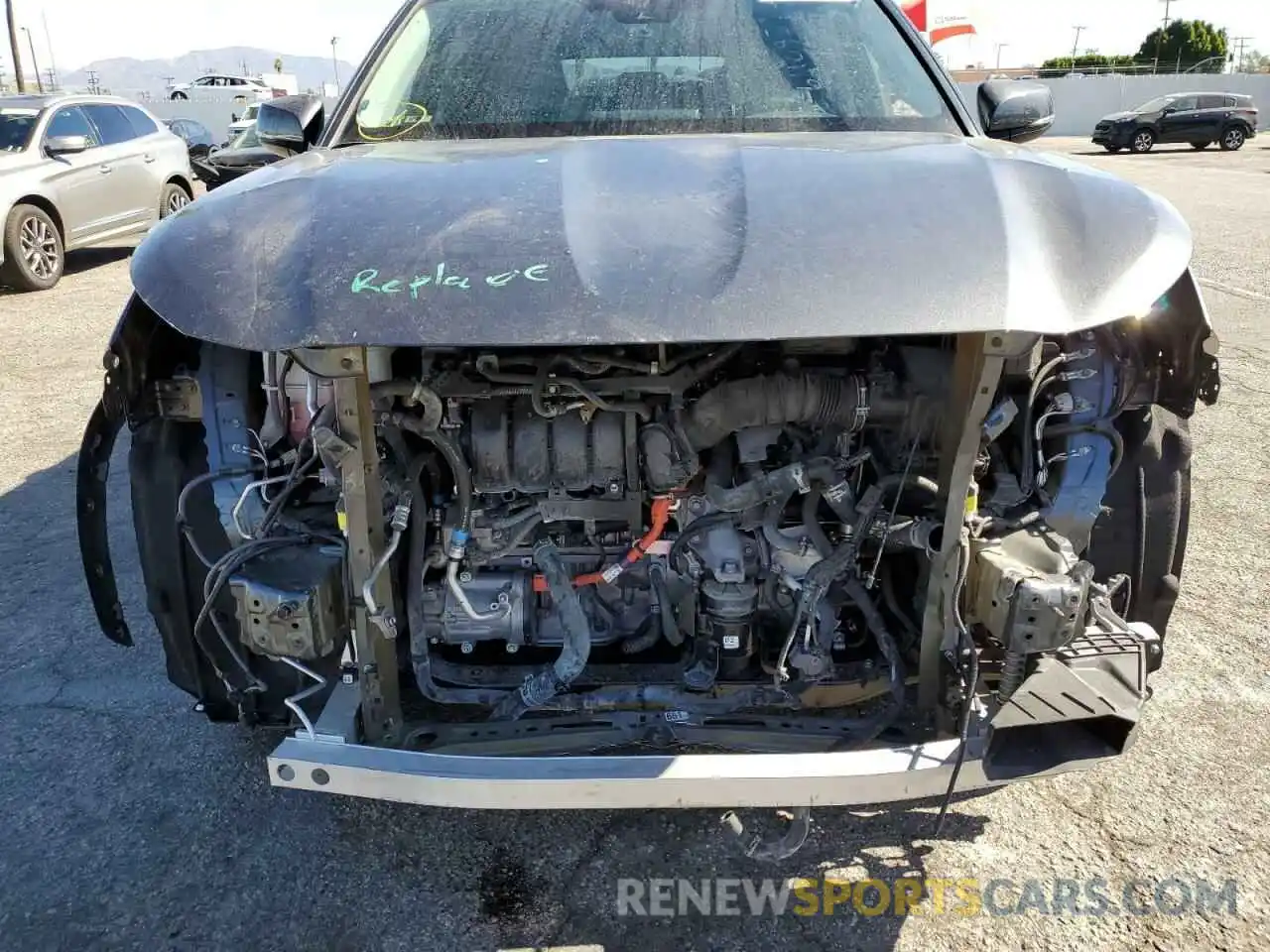 9 Photograph of a damaged car 5TDHBRCH8LS504476 TOYOTA HIGHLANDER 2020