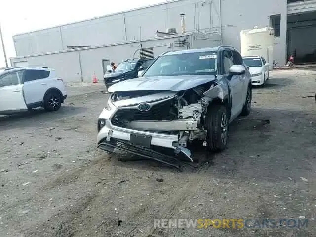 12 Photograph of a damaged car 5TDHBRCH8LS512450 TOYOTA HIGHLANDER 2020