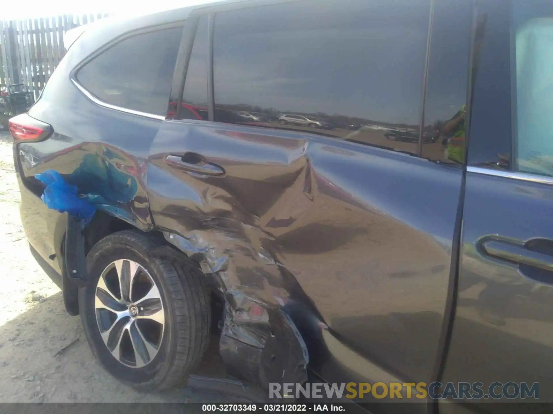 6 Photograph of a damaged car 5TDHBRCH9LS504972 TOYOTA HIGHLANDER 2020