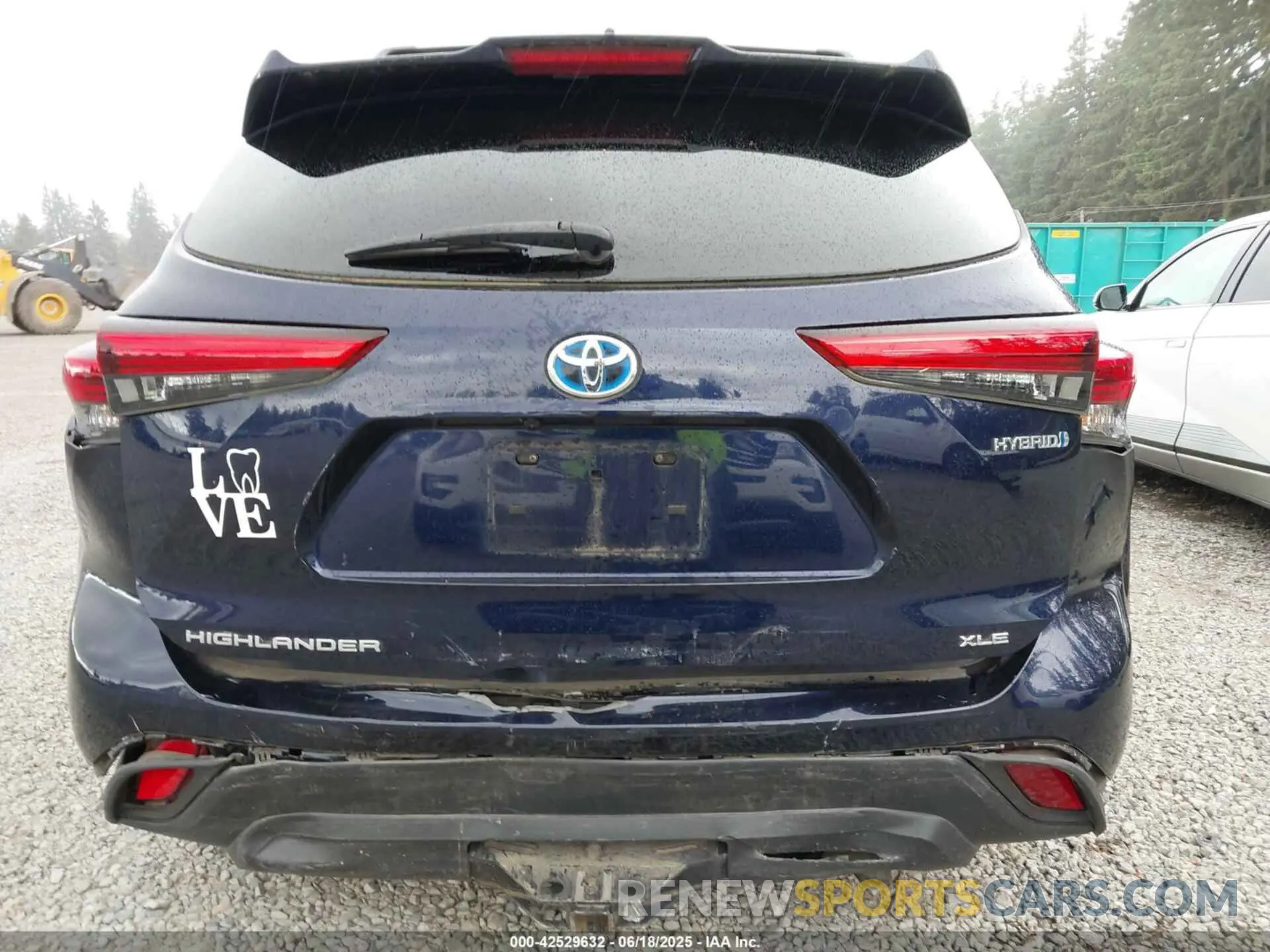 6 Photograph of a damaged car 5TDHBRCH9LS506236 TOYOTA HIGHLANDER 2020