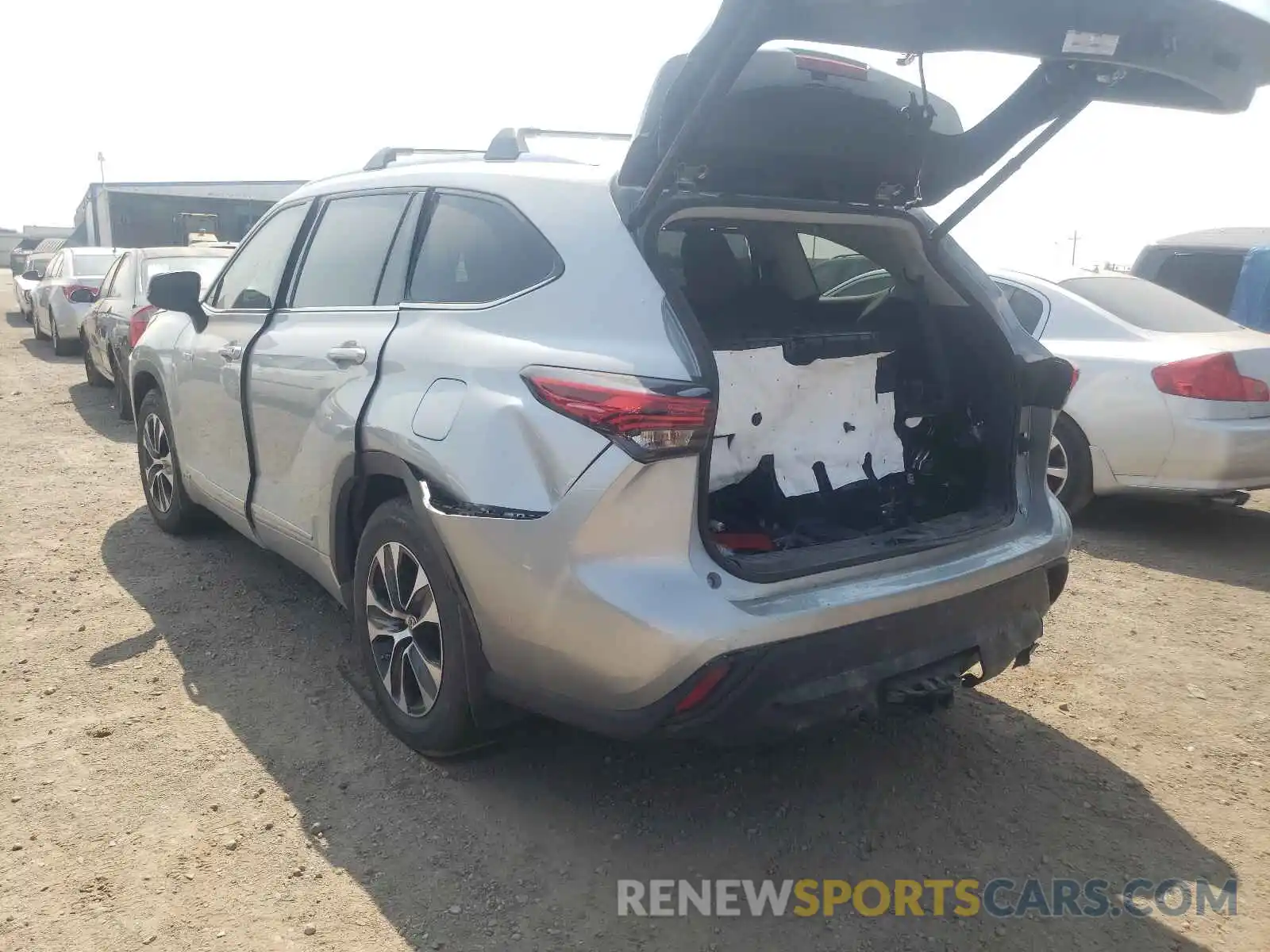 9 Photograph of a damaged car 5TDHBRCHXLS512465 TOYOTA HIGHLANDER 2020