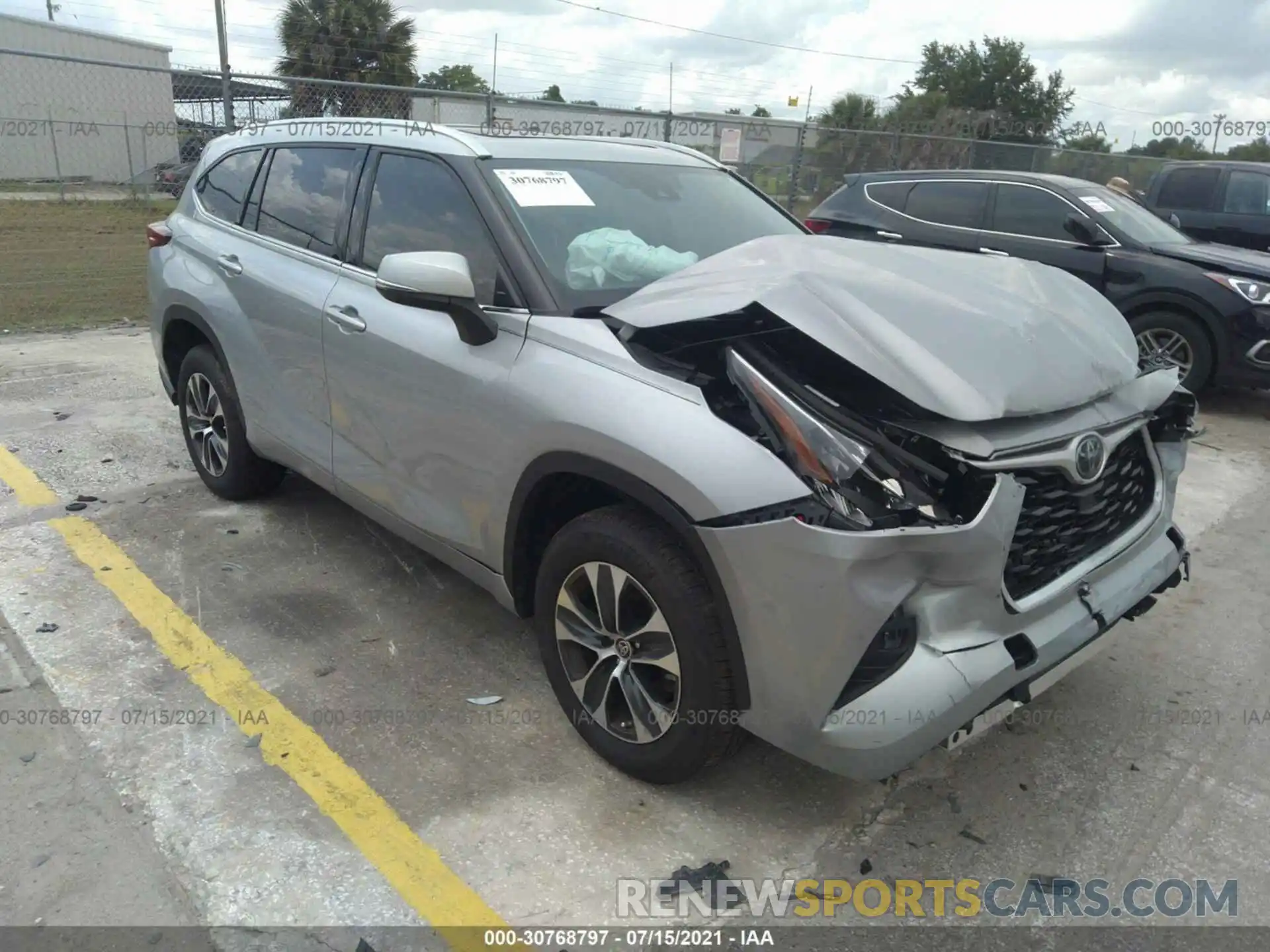 1 Photograph of a damaged car 5TDHZRAH4LS514212 TOYOTA HIGHLANDER 2020