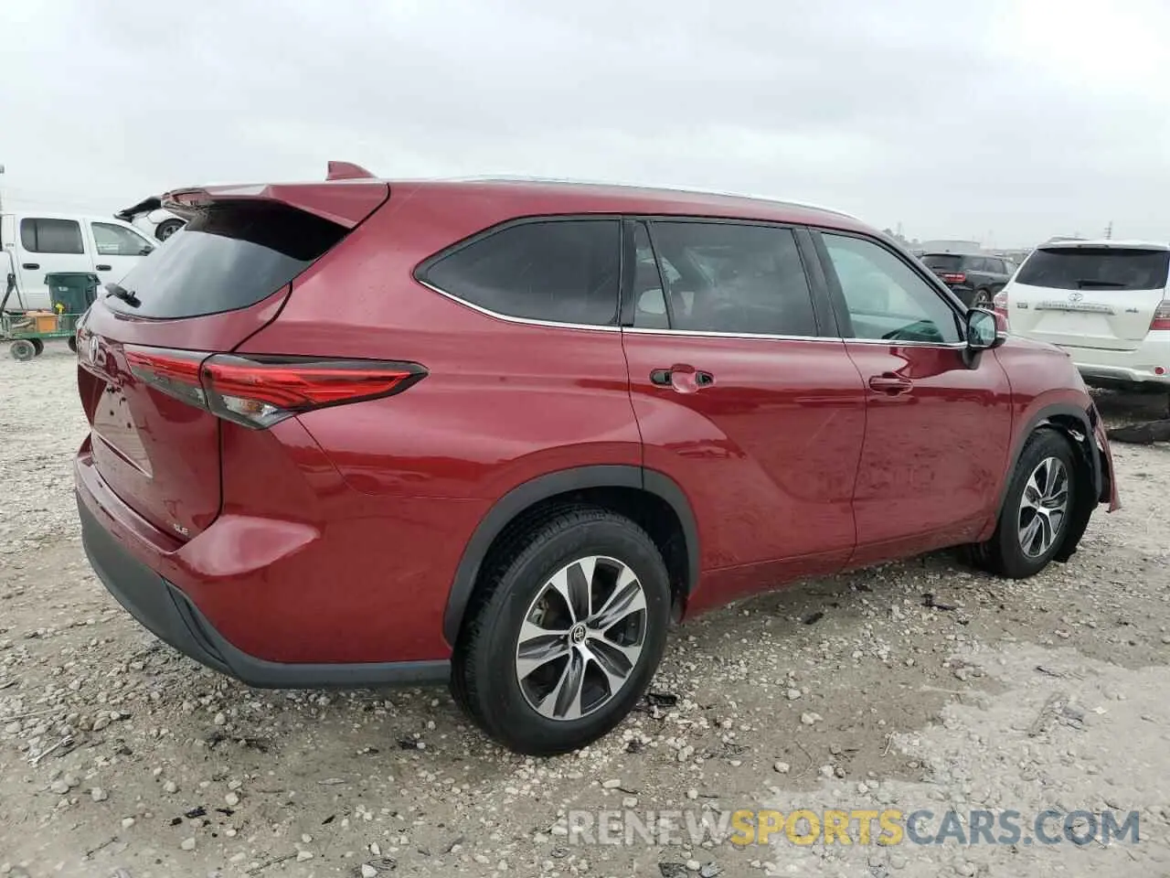 3 Photograph of a damaged car 5TDHZRAH5LS507561 TOYOTA HIGHLANDER 2020