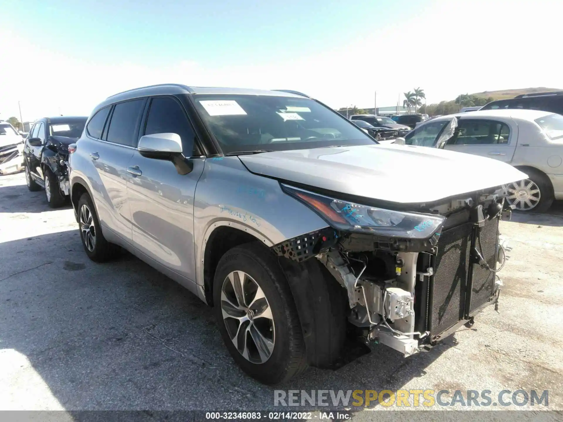 1 Photograph of a damaged car 5TDHZRAH5LS510329 TOYOTA HIGHLANDER 2020