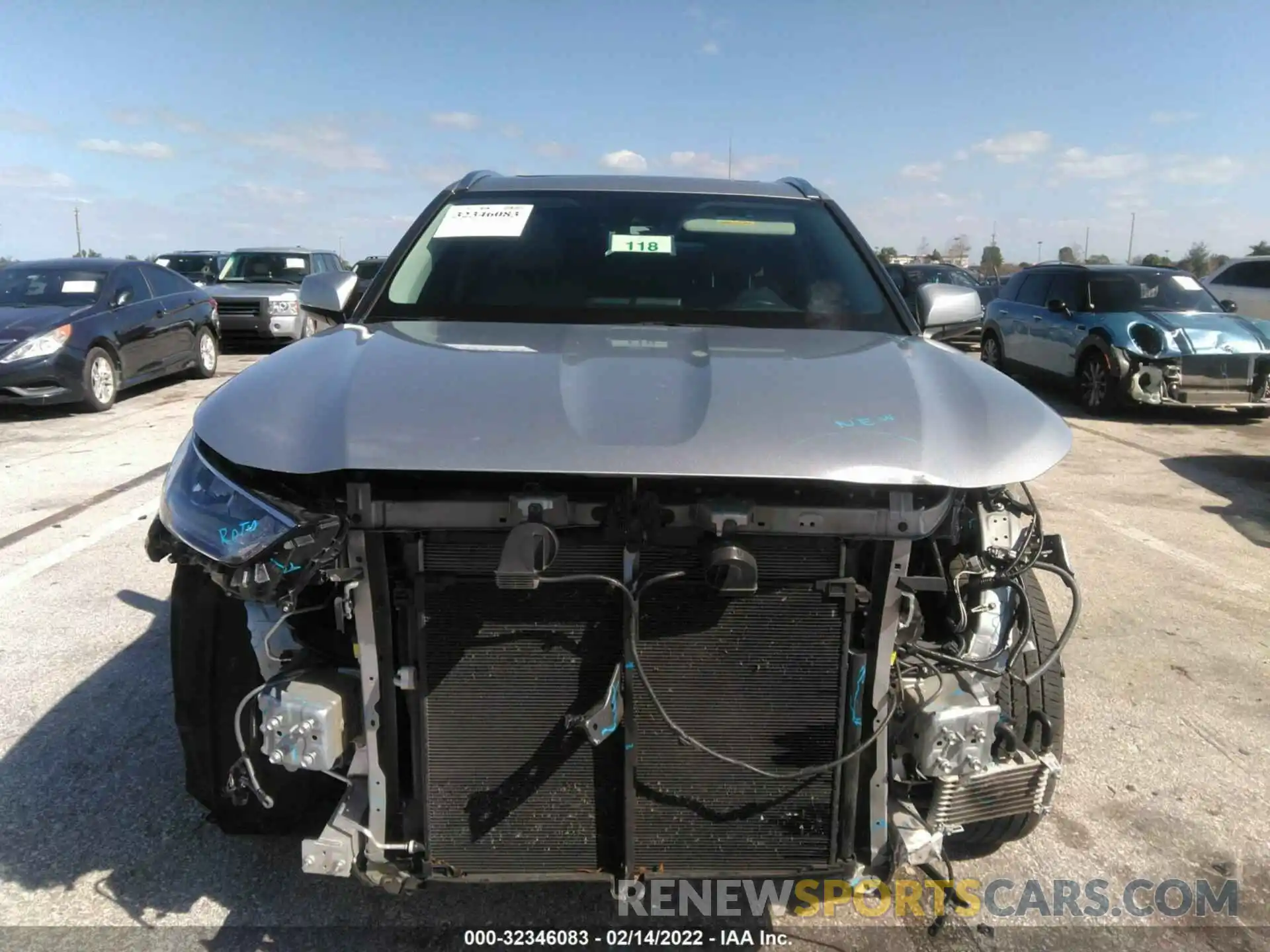 6 Photograph of a damaged car 5TDHZRAH5LS510329 TOYOTA HIGHLANDER 2020